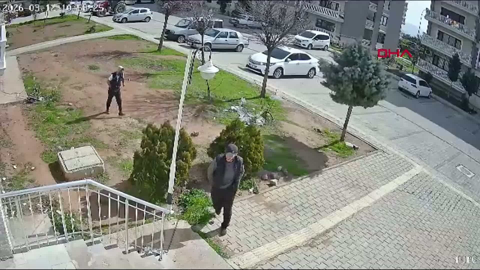 Gaziantep'te Ayakkabı Hırsızlığı: Apartmanları Dolaşarak Suçüstü Yakalandılar
