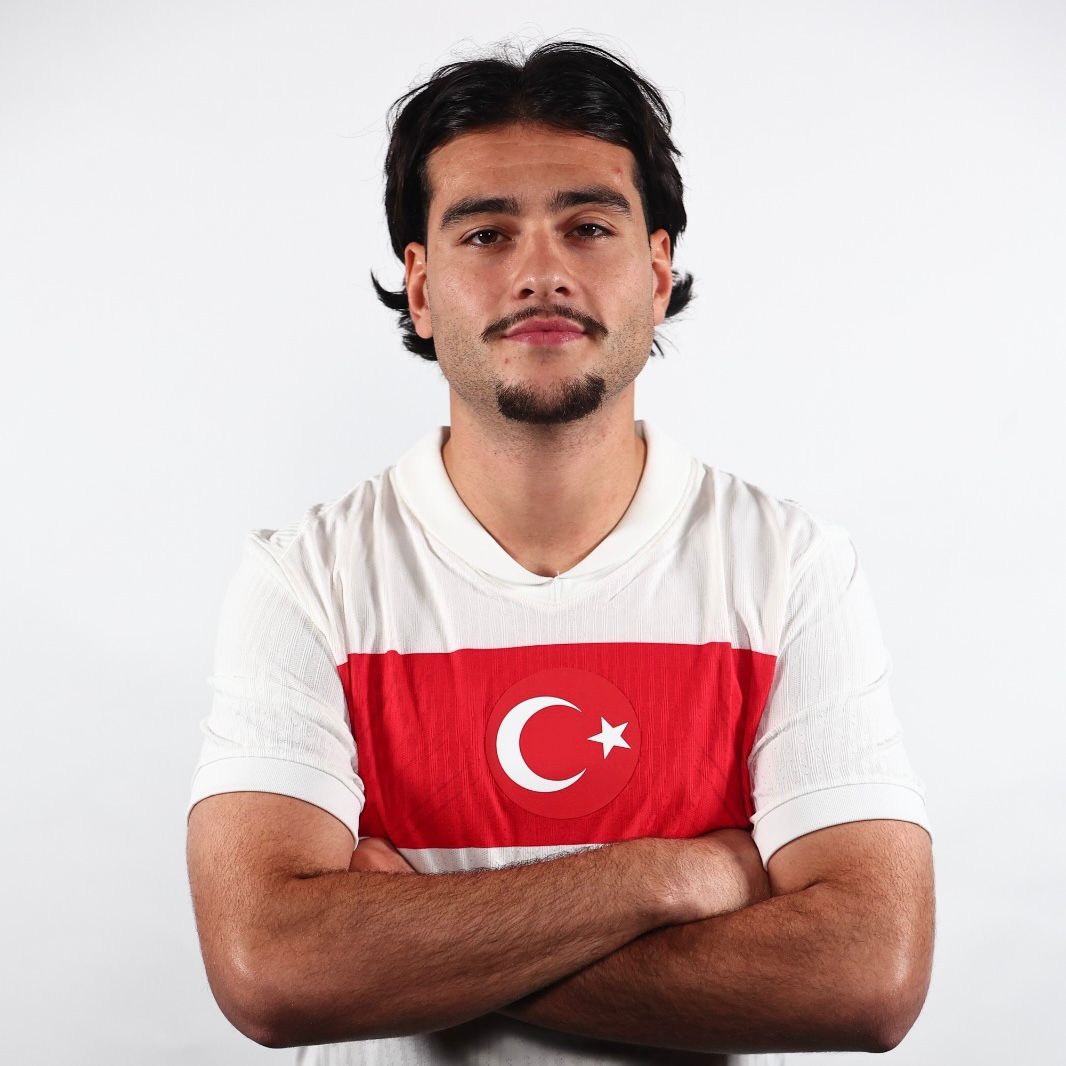 Aral Şimşir A Milli Takım Kadrosundan Çıkarıldı