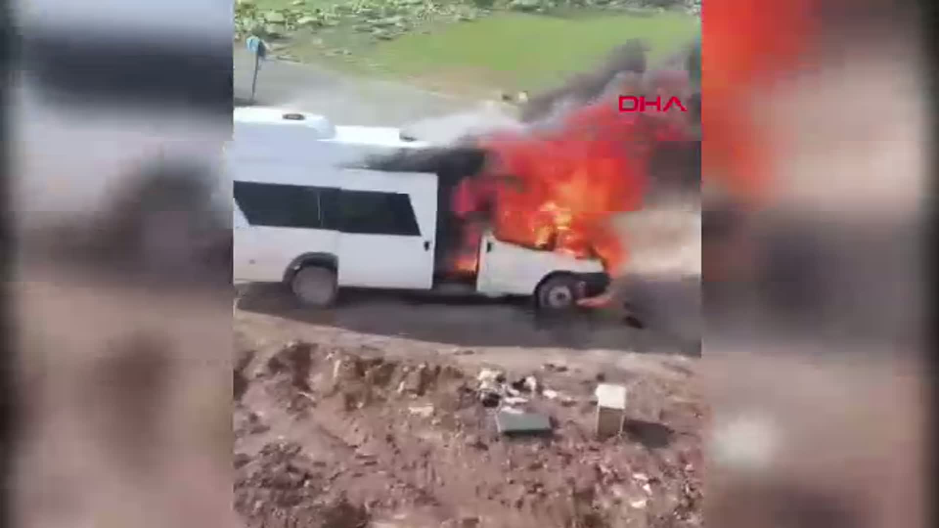 Mardin'de Öğrenci Servisinde Yangın Faciası