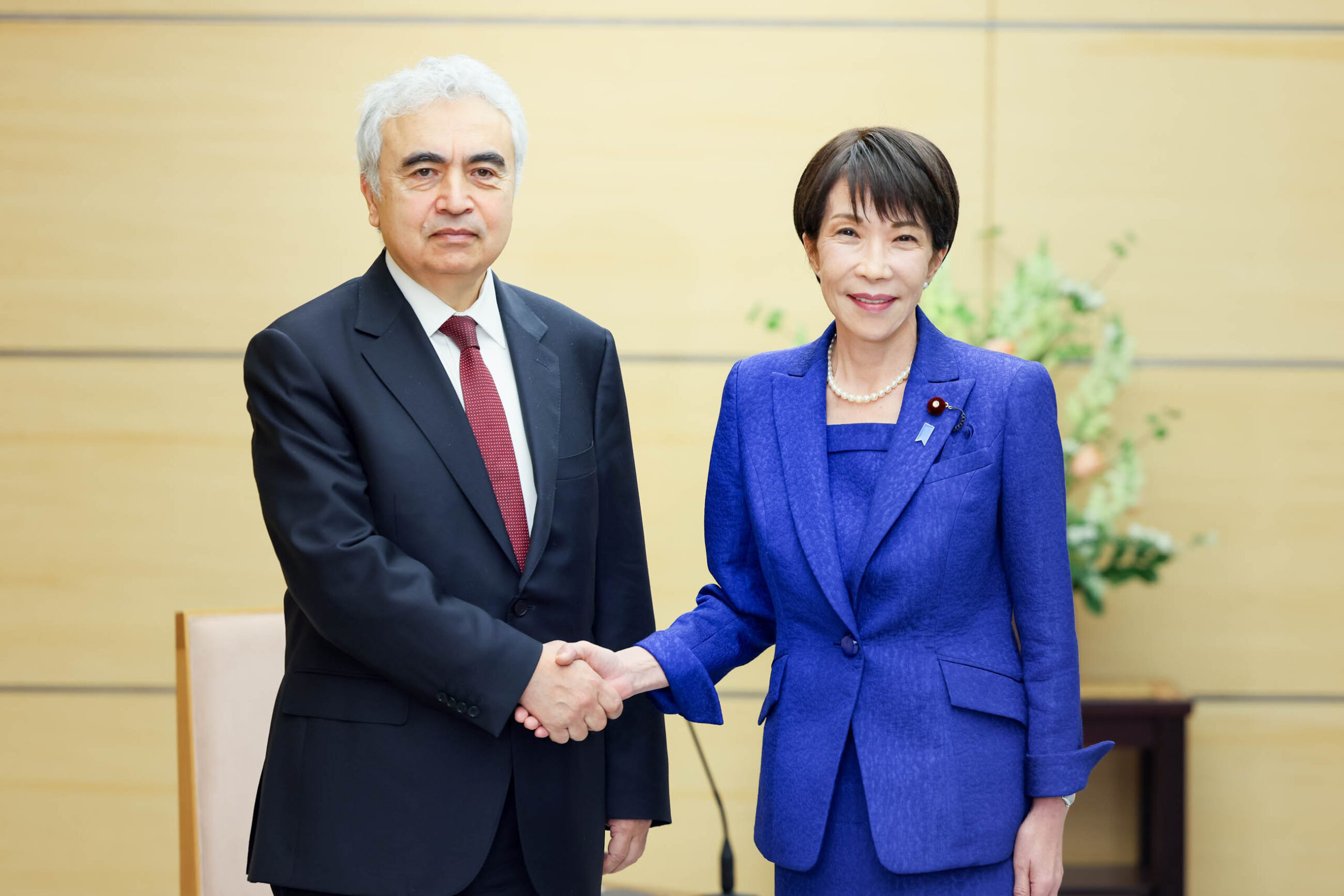 Japonya Başbakanı Takaichi'nin IEA Başkanı Fatih Birol ile Enerji Güvenliği Görüşmesi