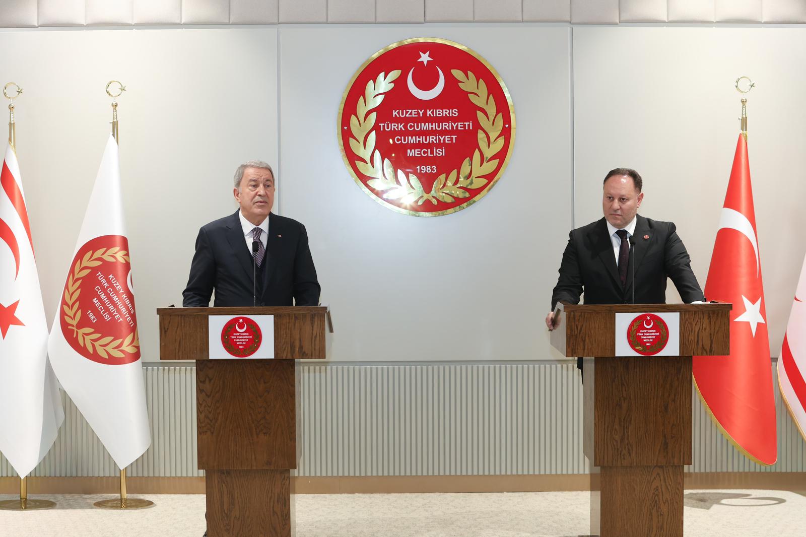 Hulusi Akar ve Ziya Öztürkler'den KKTC'deki Gelişmelere Dair Kritik Açıklamalar