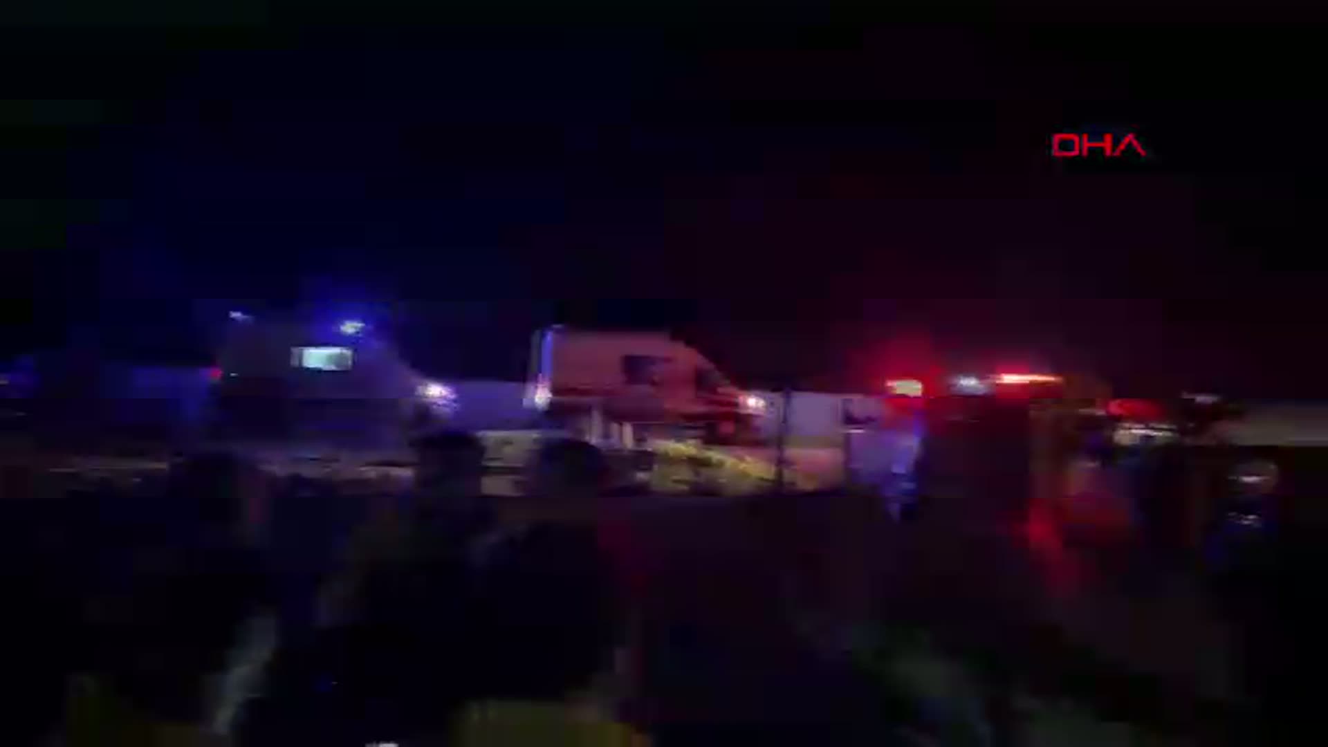 Şanlıurfa'da Taşkın: Su Altında Kalan Aile Kurtarıldı