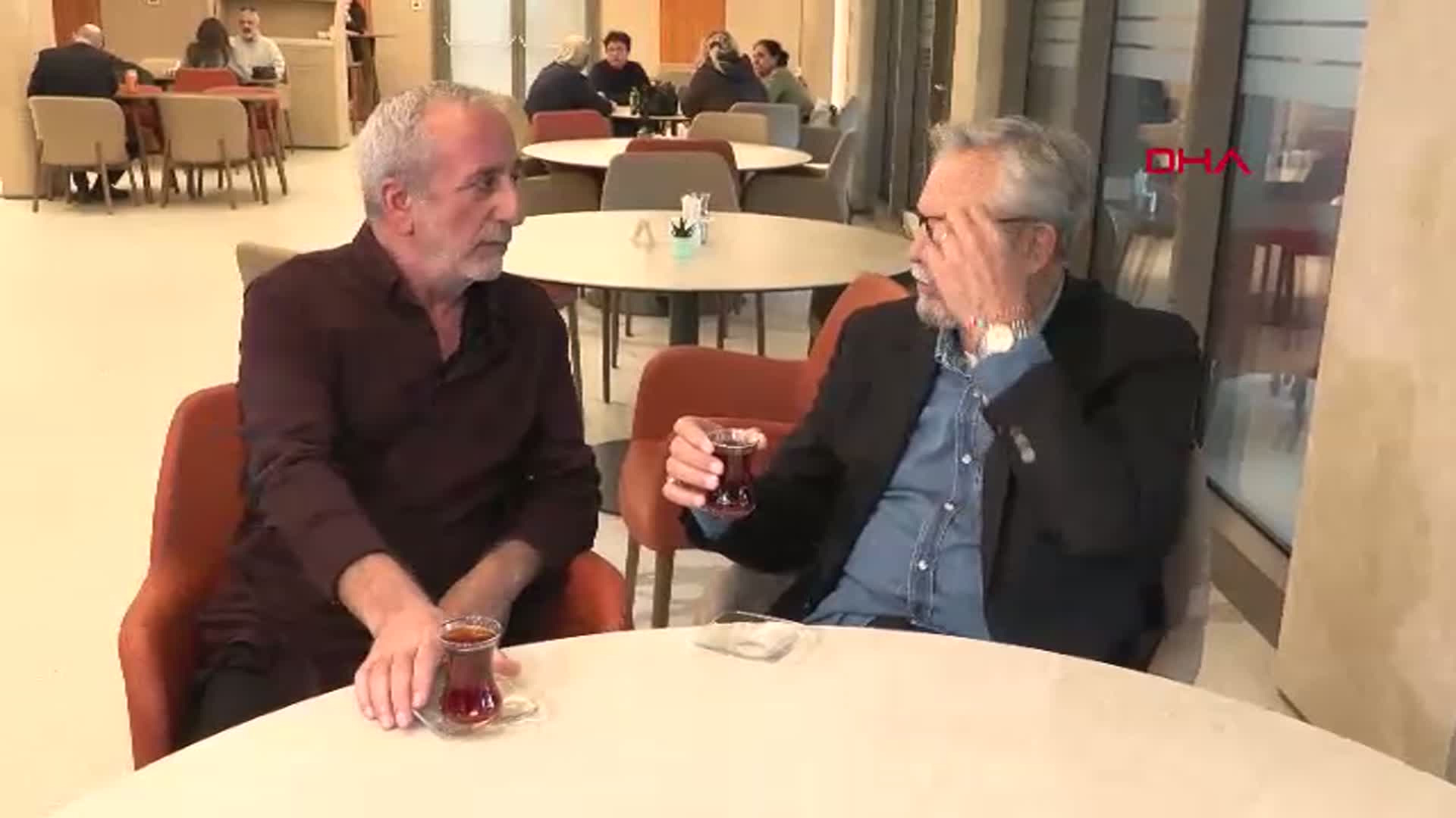 İzmir'deki İki Adaşın Kanserle Ortak Mücadelesi