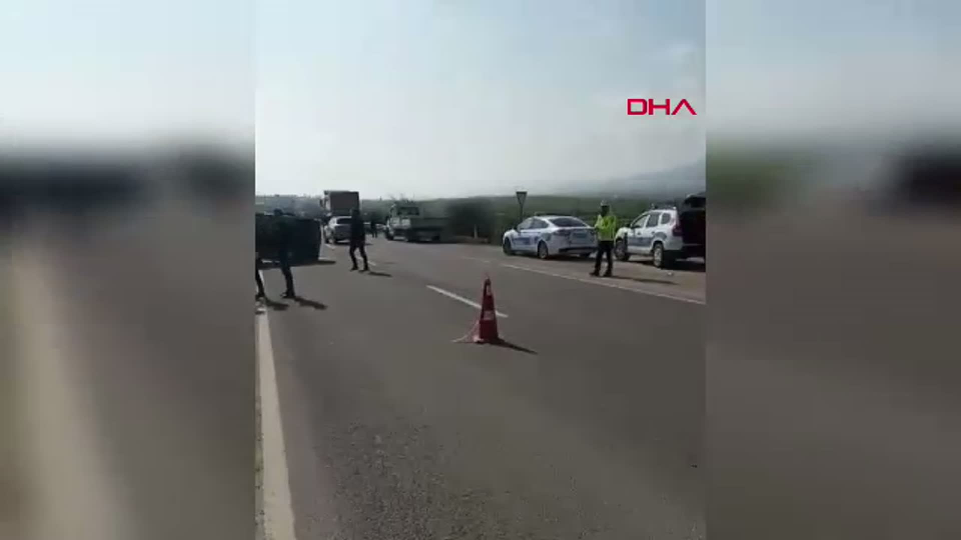 Bolu’da Hafriyat Kamyonu Otomobile Çarptı: 9 Yaralı