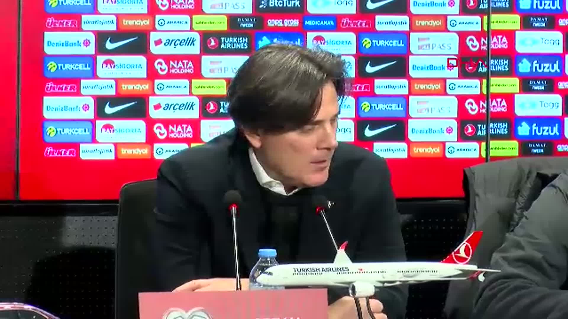 Vincenzo Montella: Kupaya Katılmak İçin İnalıyoruz
