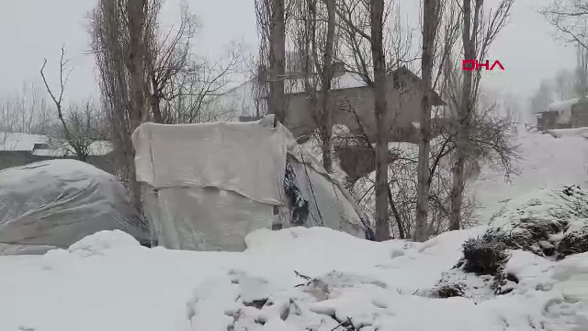Van'da Mart Ayının Sonunda Kar Yağışı Etkili Oldu