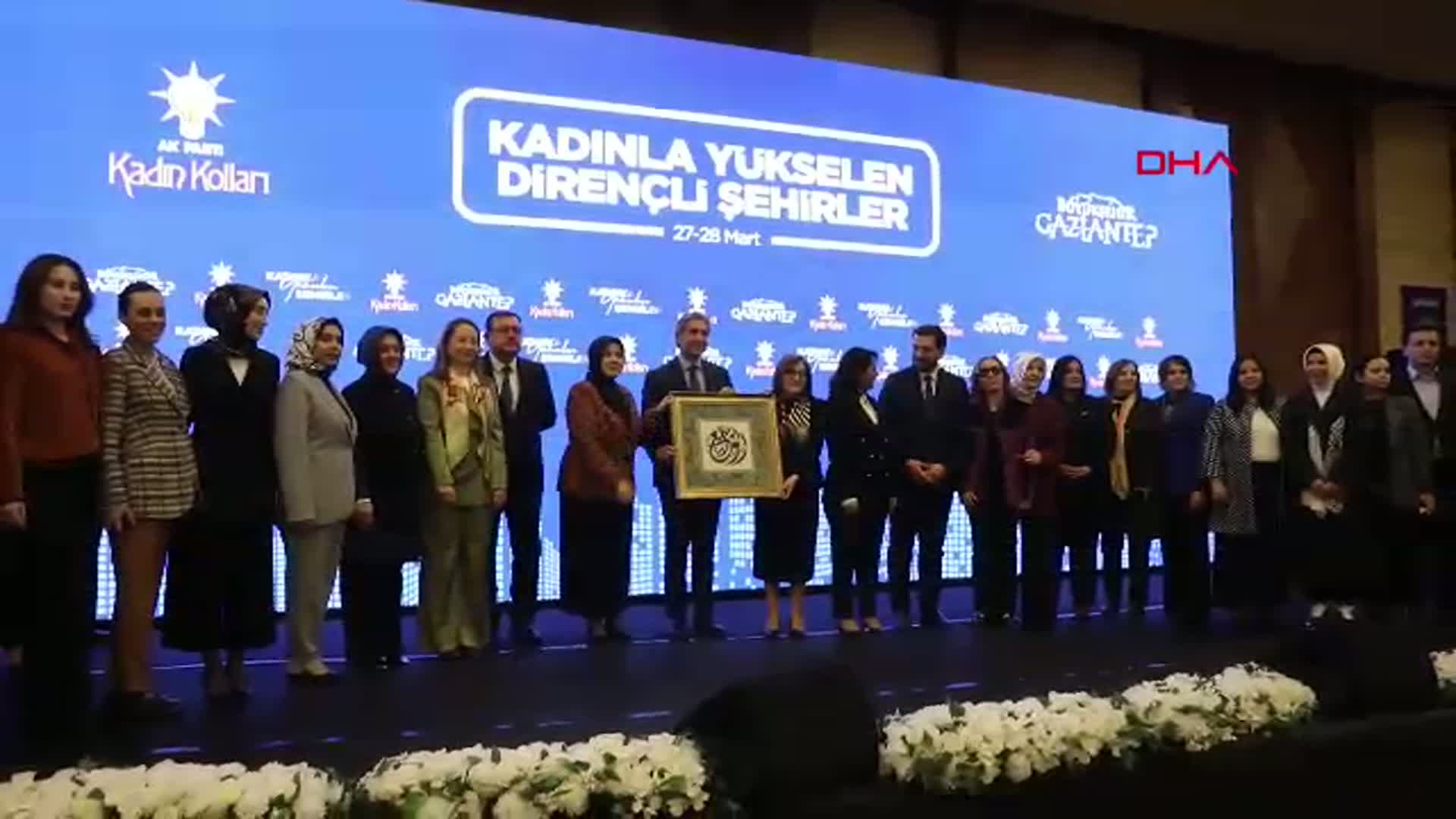Türkiye Yüzyılı'nda Kadının Rolü: Dirençli Şehirler Vurgusu
