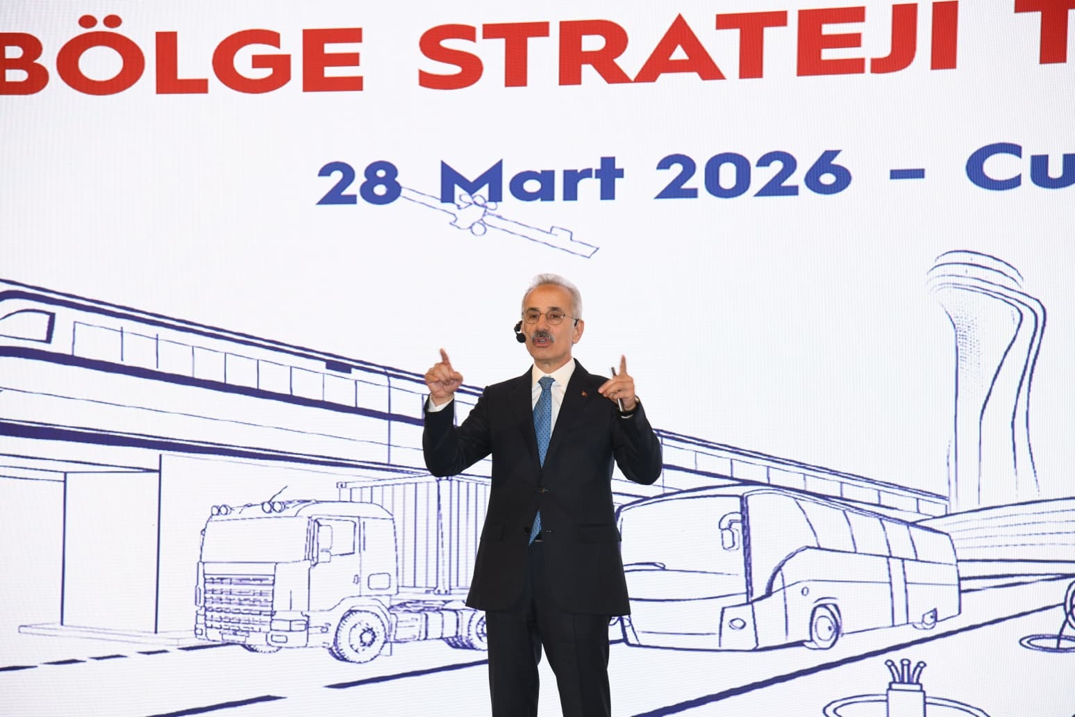 Bakan Uraloğlu: Kalkınma Yolu Projesi 10 Yılda 55 Milyar Dolar Katkı Sağlayacak