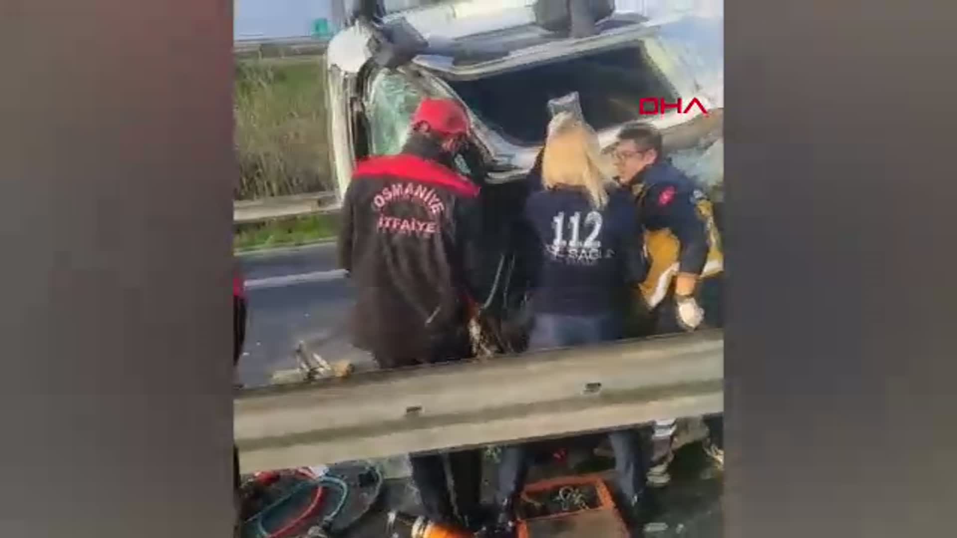 Osmaniye'de Kontrolden Çıkan Kamyon Devrildi: Sürücü Yaralandı