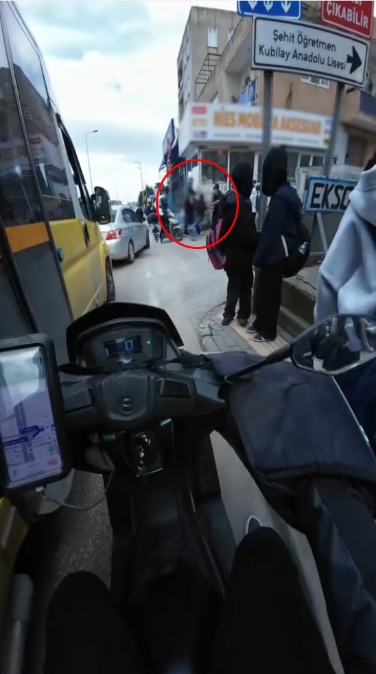 Bursa'da 'Yan Bakma' Nedeniyle Çıkan Kavgada Bir Kişi Yaralandı