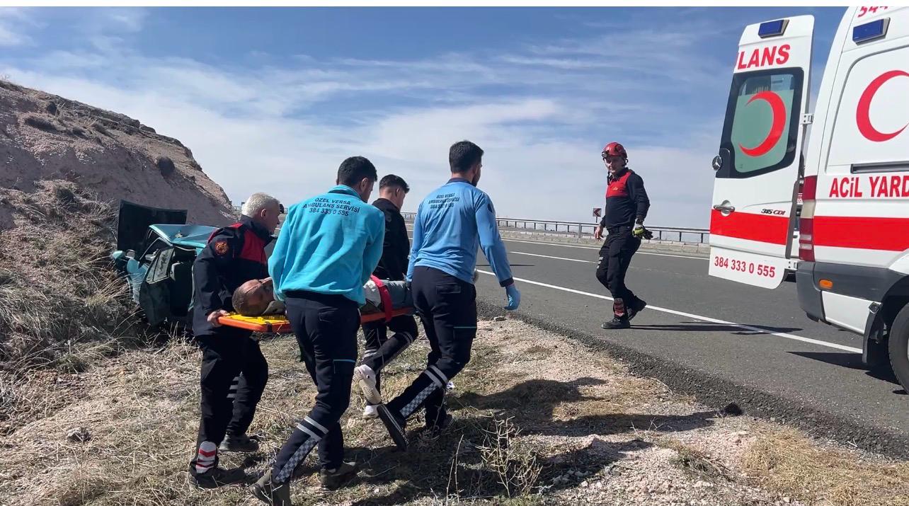 Nevşehir'de Kontrolden Çıkan Araç Şarampole Devrildi