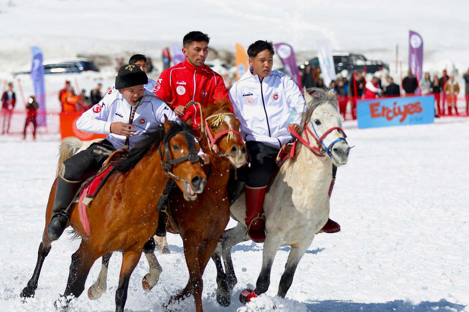 Erciyes'te 'Kökbörü Oyunları 2026' Coşkusu