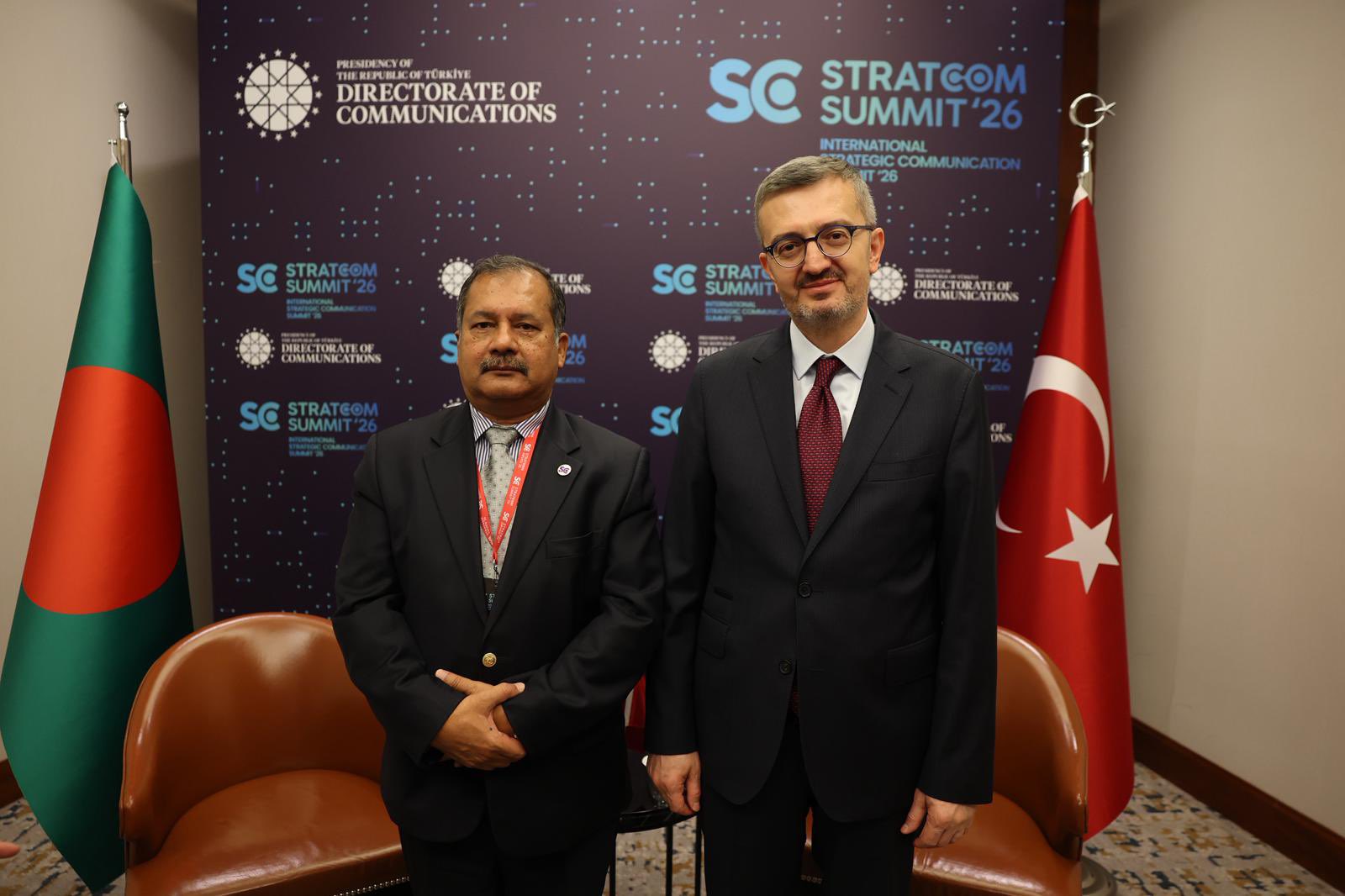 İletişim Başkanı Duran, STRATCOM Zirvesi'nde Önemli Görüşmeler Yürüttü