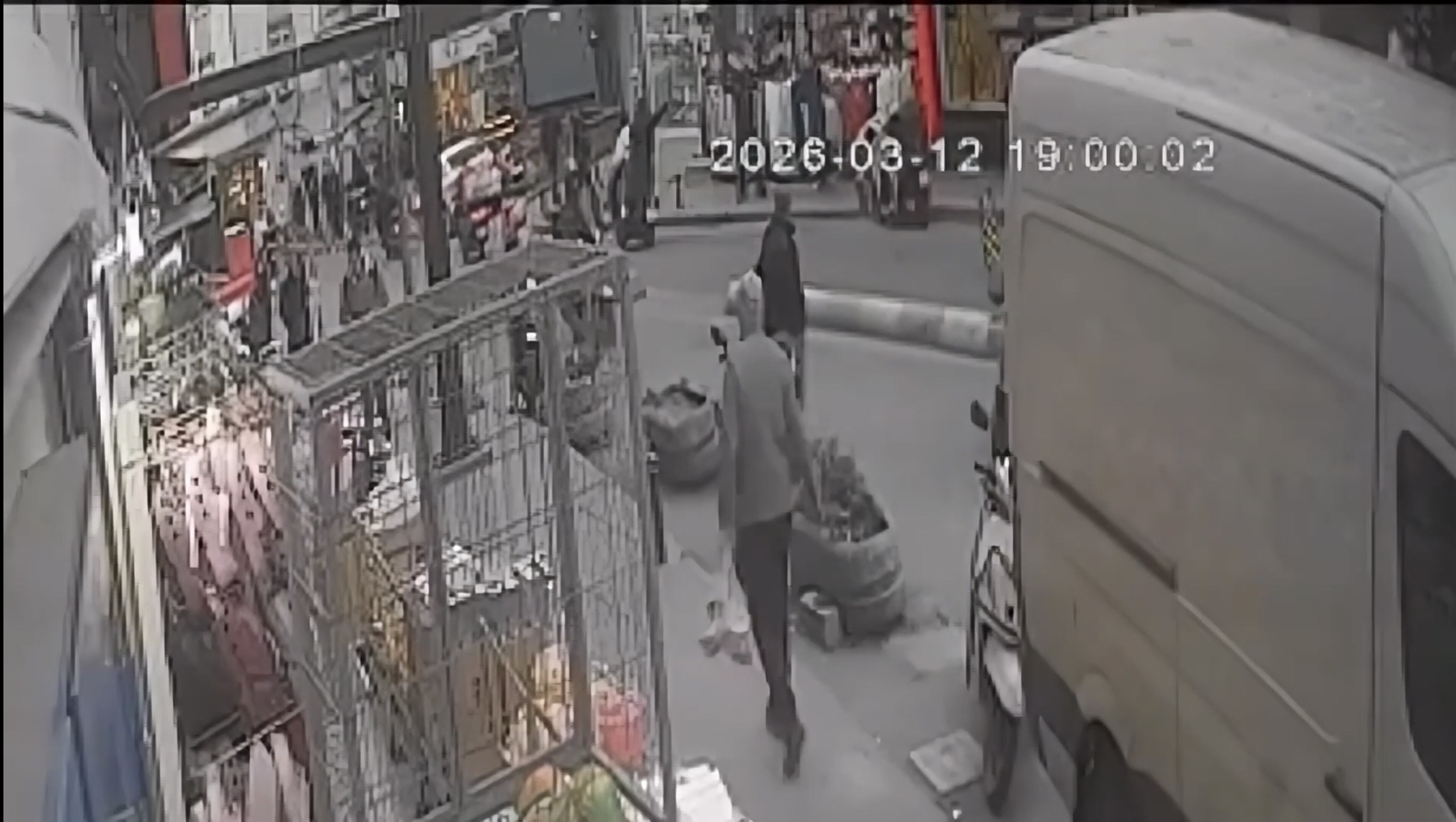 Şişli'de Dönerciye Silahlı Saldırı: Şüpheliler Tutuklandı