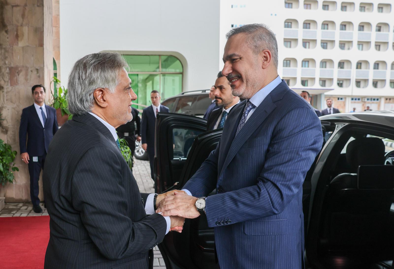 Hakan Fidan ve Muhammed İshak Dar'dan İkili Görüşme