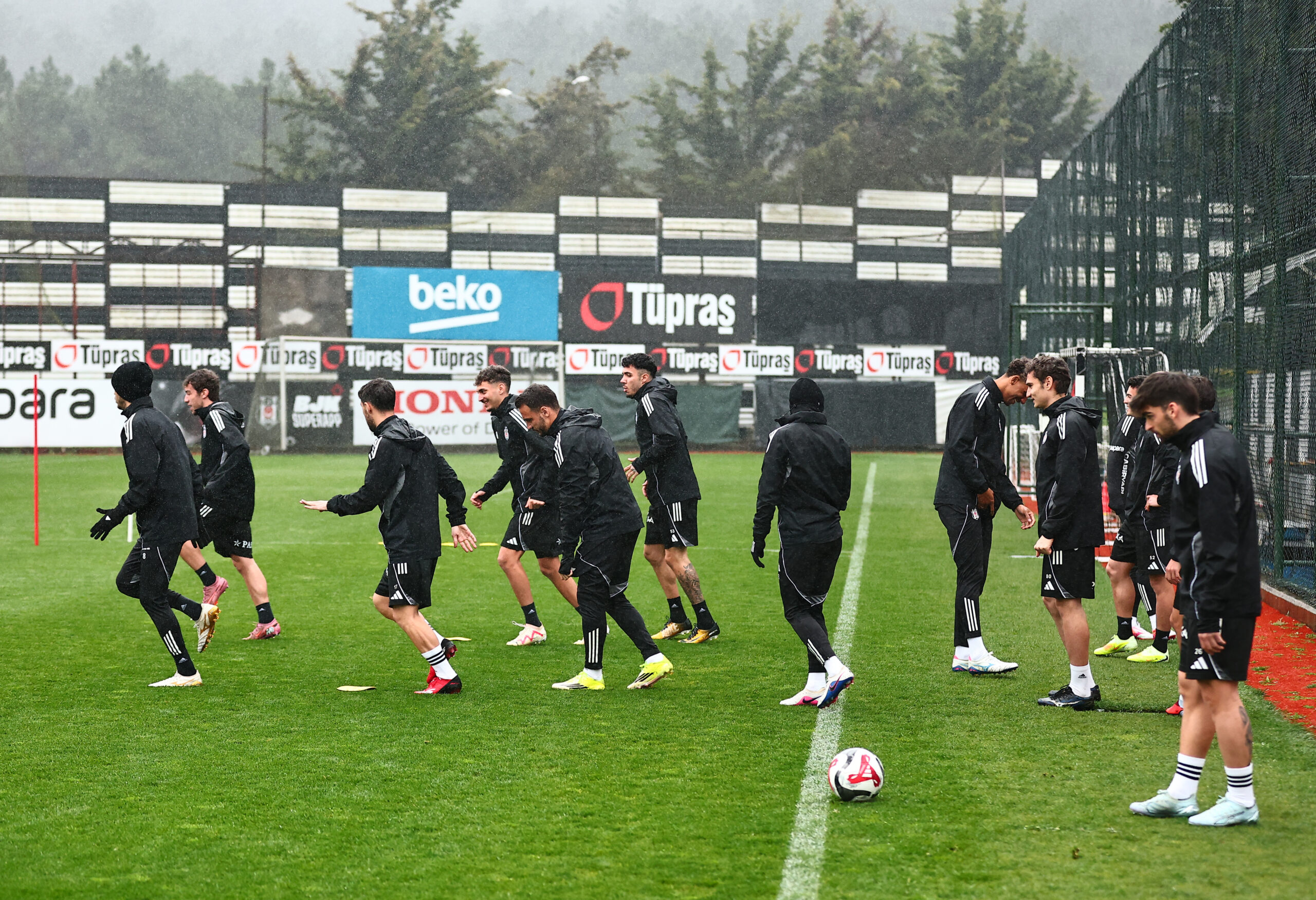 Beşiktaş Derbi Hazırlıklarına Devam Ediyor