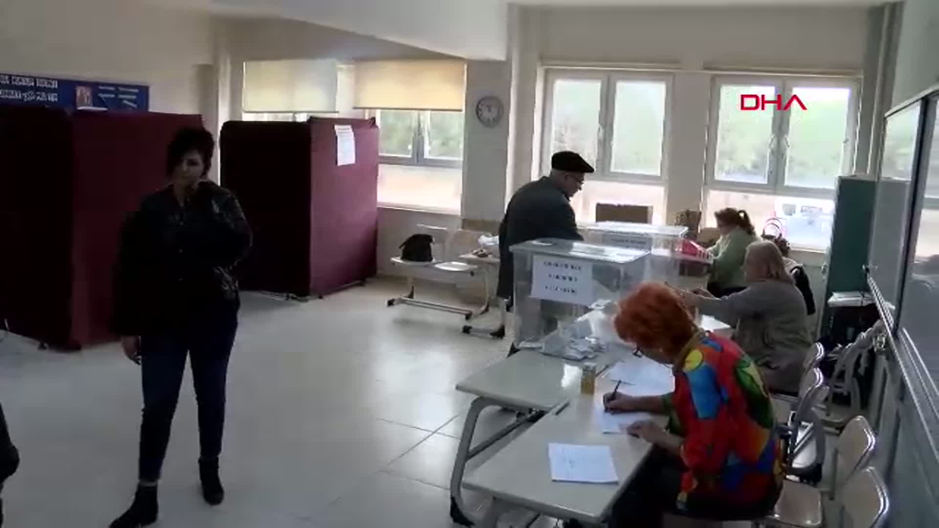 Bulgaristan'daki Erken Seçim İçin Çifte Vatandaşlara Çağrı: 'Sandığa Sahip Çıkın'