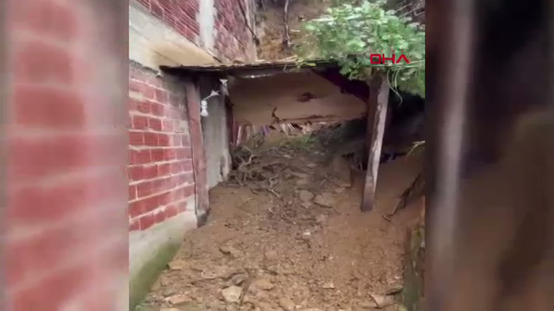 Bursa'da Sağanak ve Fırtına Sonrası Heyelan: Bir Kişi Kurtarıldı