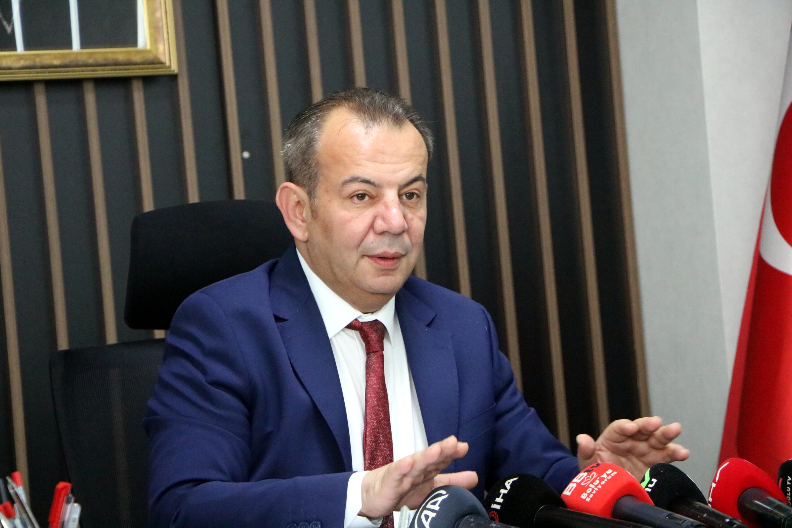 Tanju Özcan'ın Tutukluluğu Devam Ediyor
