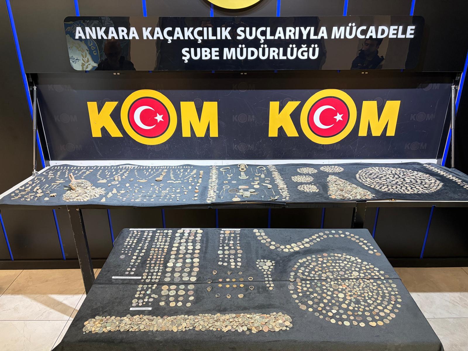 Ankara'da Tarihi Eser Kaçakçılığına Düzenlenen Operasyonda 6 Bin 382 Eser Ele Geçirildi