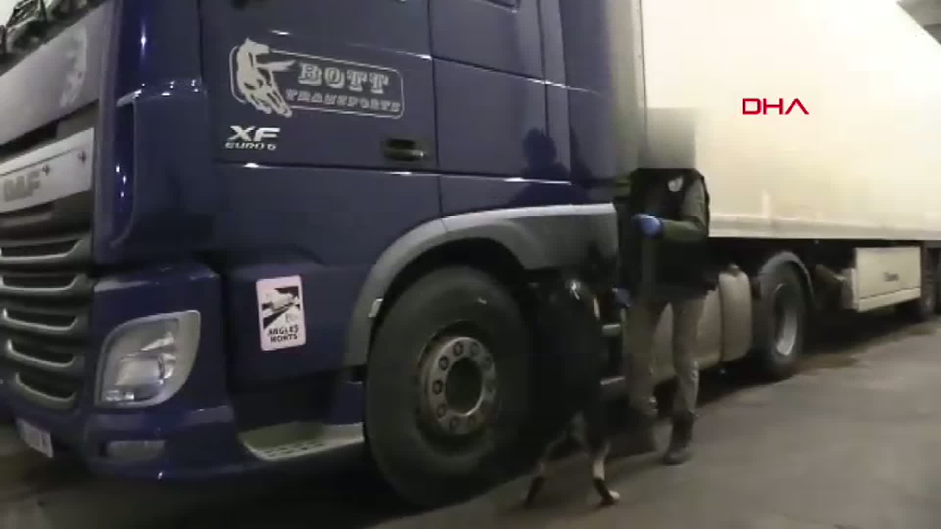 Edirne'de Motosiklet Kazası Sonrası Bıçaklı Kavga: 1 Yaralı