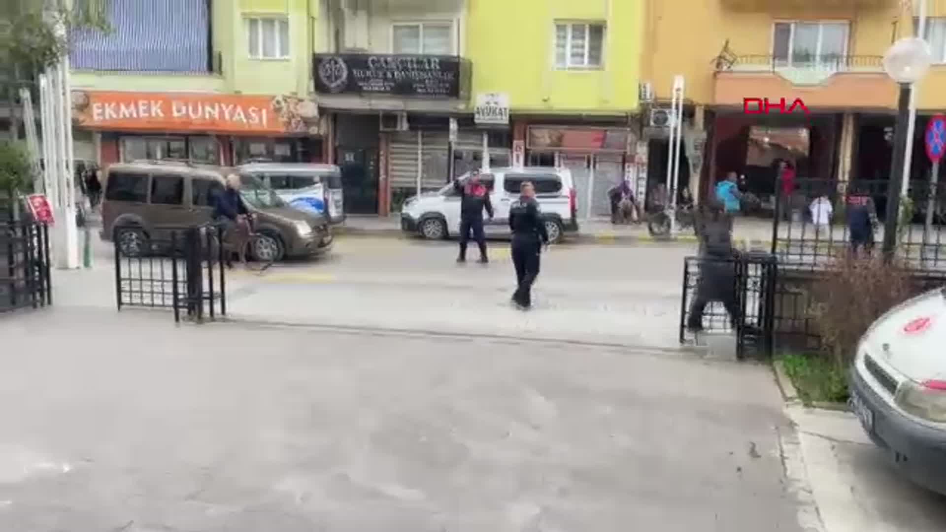 Manisa'da Av Tüfeğiyle Aile Katliamı: 4 Kişi Hayatını Kaybetti