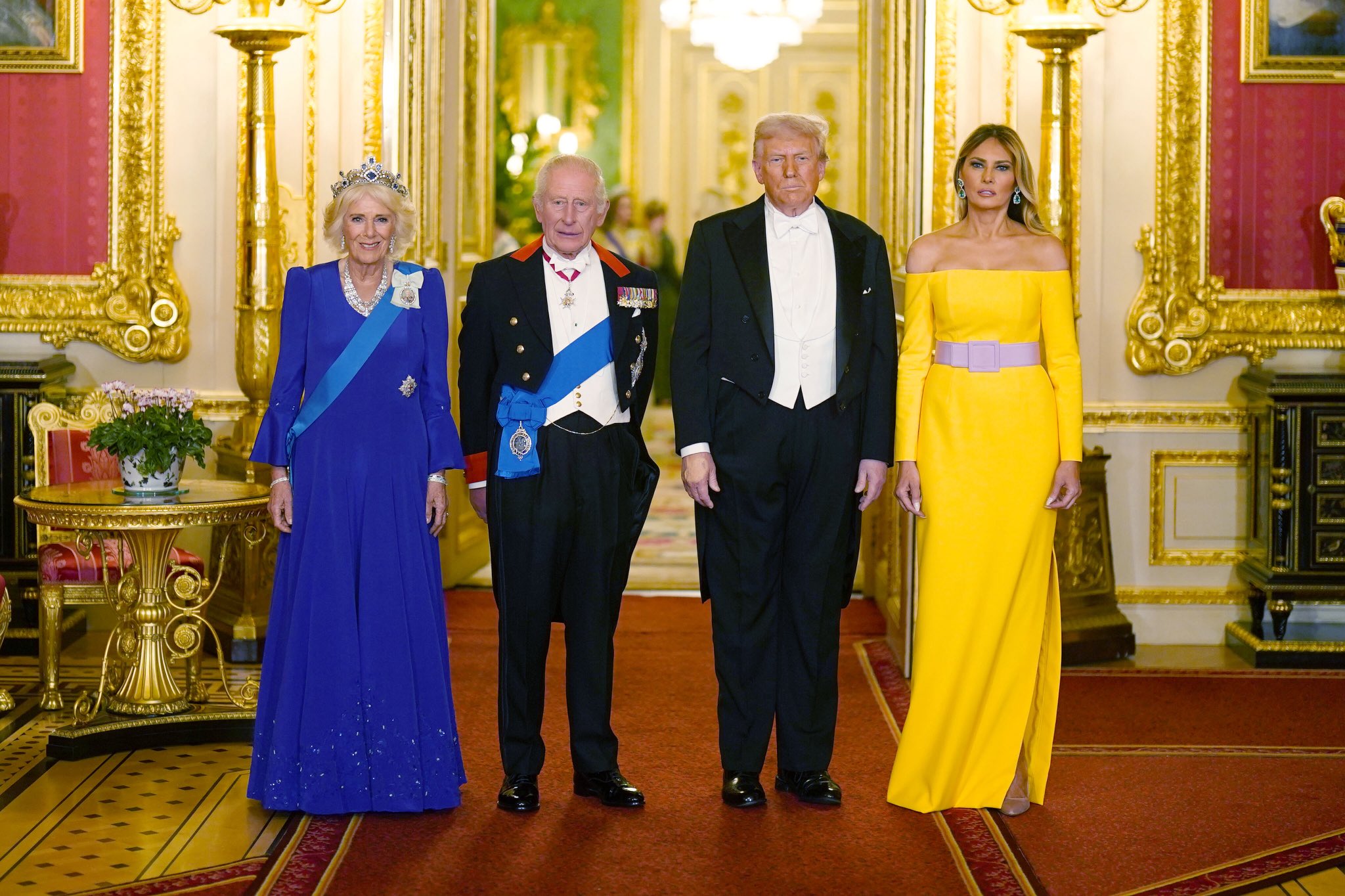 Kral Charles ve Kraliçe Camilla, ABD'ye Tarihi Bir Ziyaret Gerçekleştiriyor