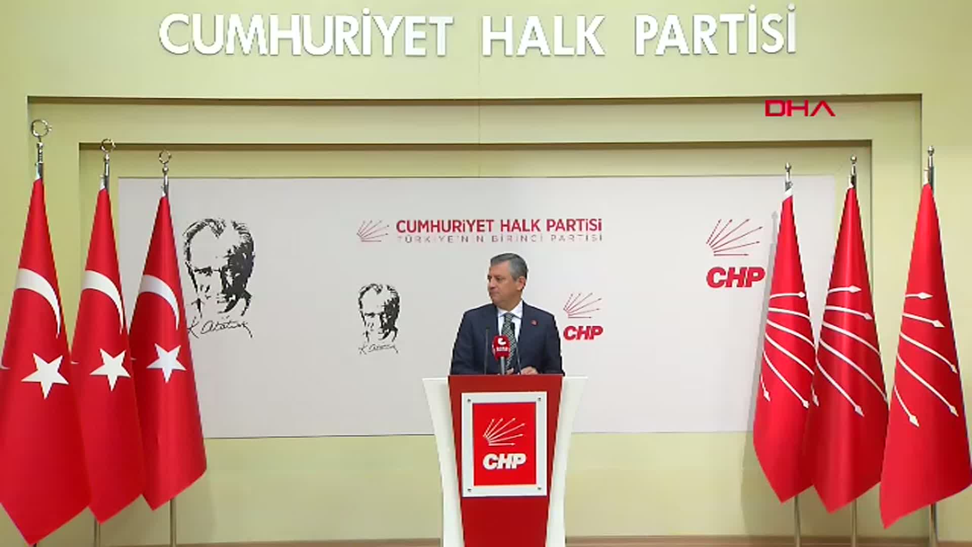 Özgür Özel: Gücümüzün Son Damlasına Kadar Mücadeleye Devam Edeceğiz