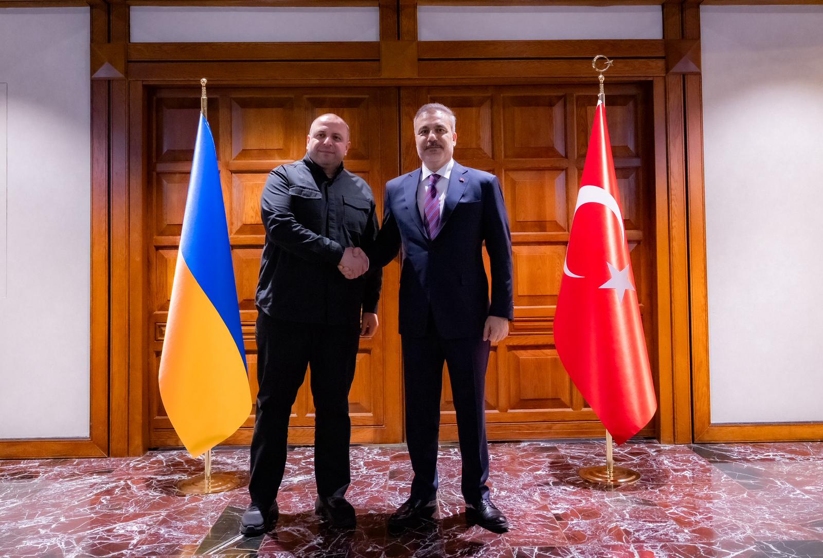 Bakan Hakan Fidan, Ukrayna'nın Güvenlik ve Savunma Konseyi Sekreteri Umerov ile Başkentte Buluştu