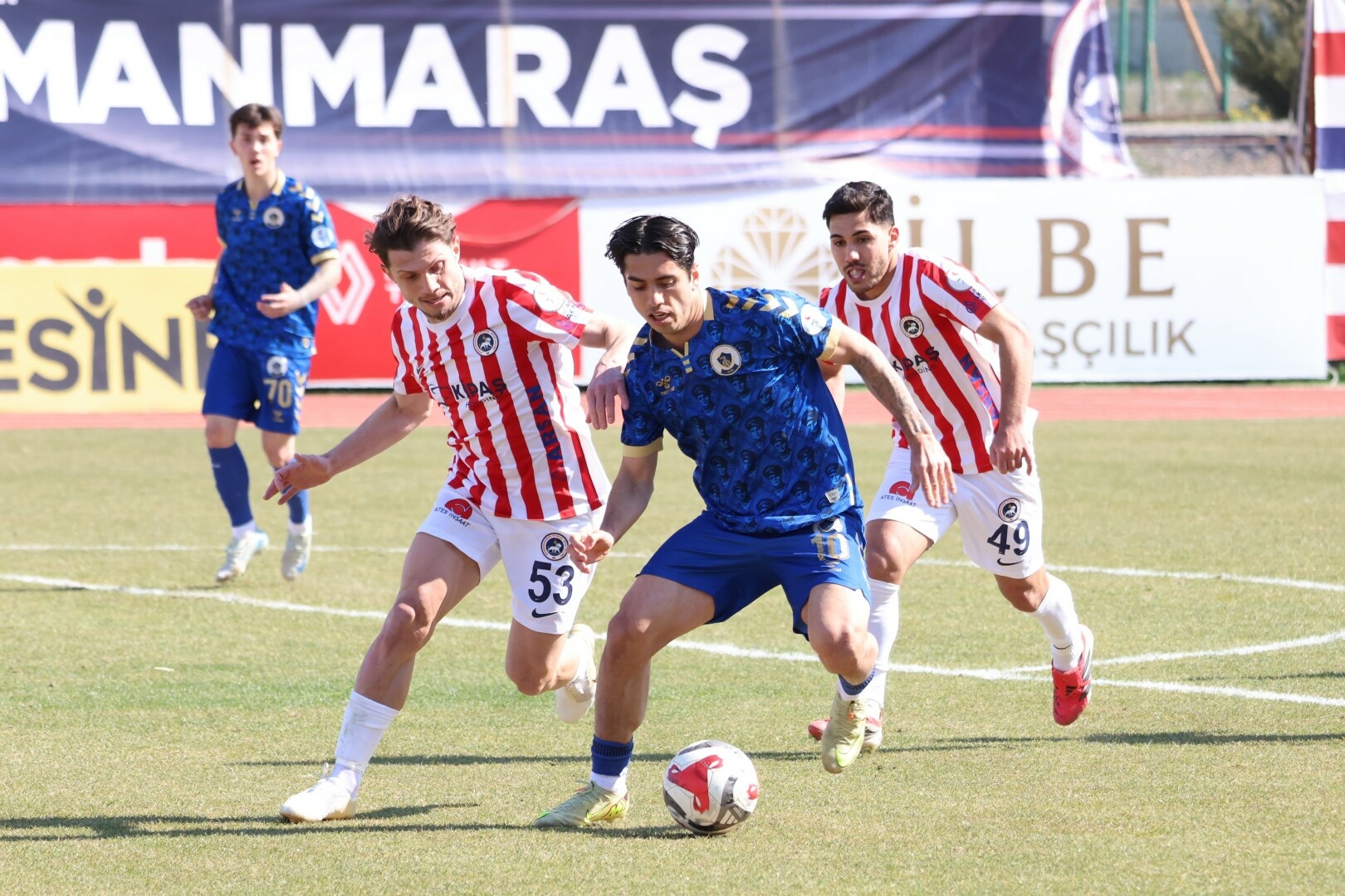 Menemen FK'dan Şok Yenilgi: Play-Off Hayalleri Karardı!