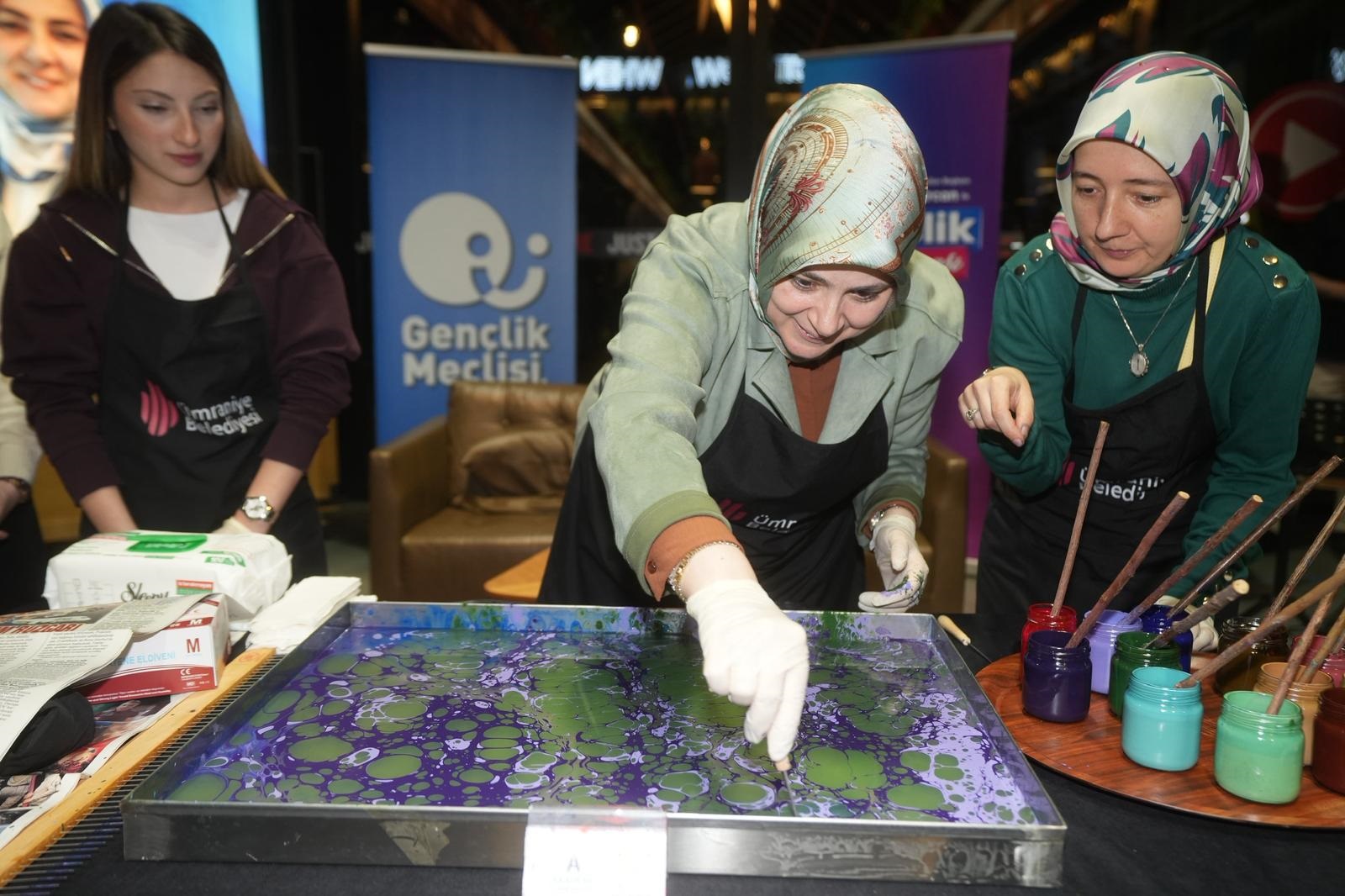 Tuğba Işık Ercan Ümraniye'de Gençlerle Buluştu