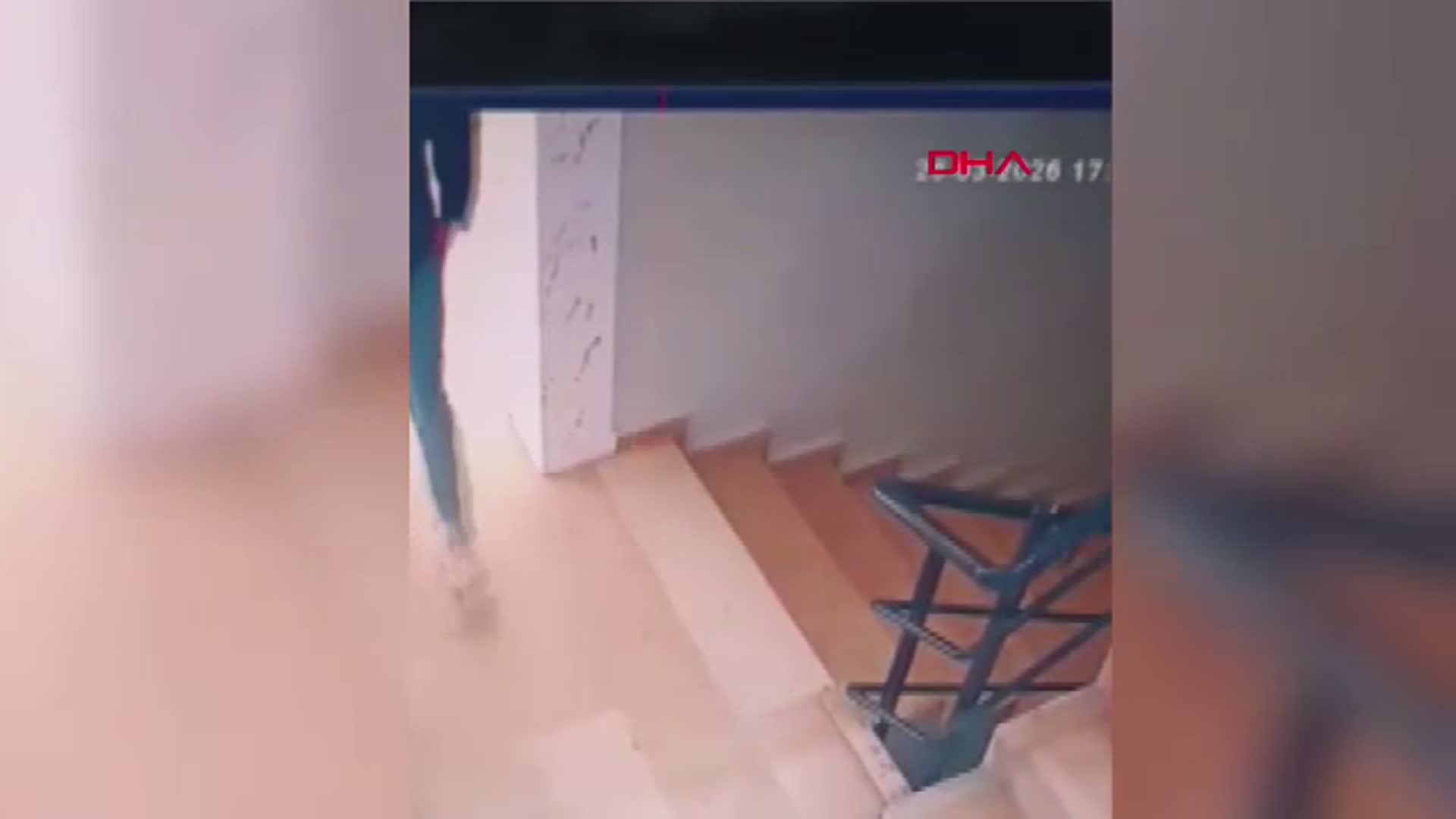 Adana'da Dolandırıcılık: 1,8 Milyon Liralık Altınlar Gasp Edildi