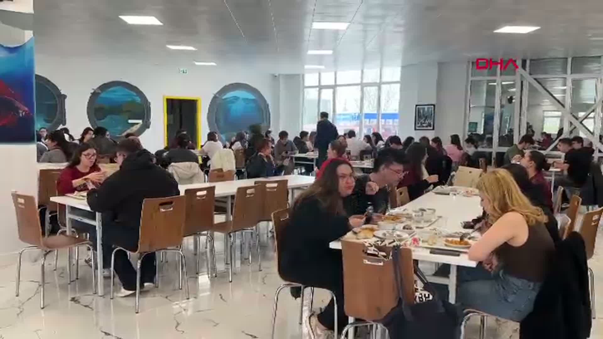 Edirne'de Öğrencilere 100 Bin Kişilik 'Askıda Yemek' Projesi