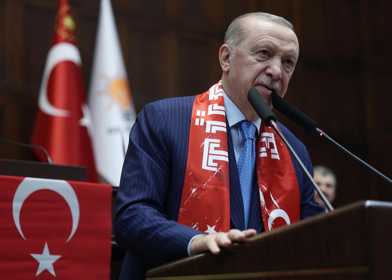 Cumhurbaşkanı Erdoğan'dan CHP'ye Sert Eleştiri: Darbeye Destek Vermek Onların Milli Sporu