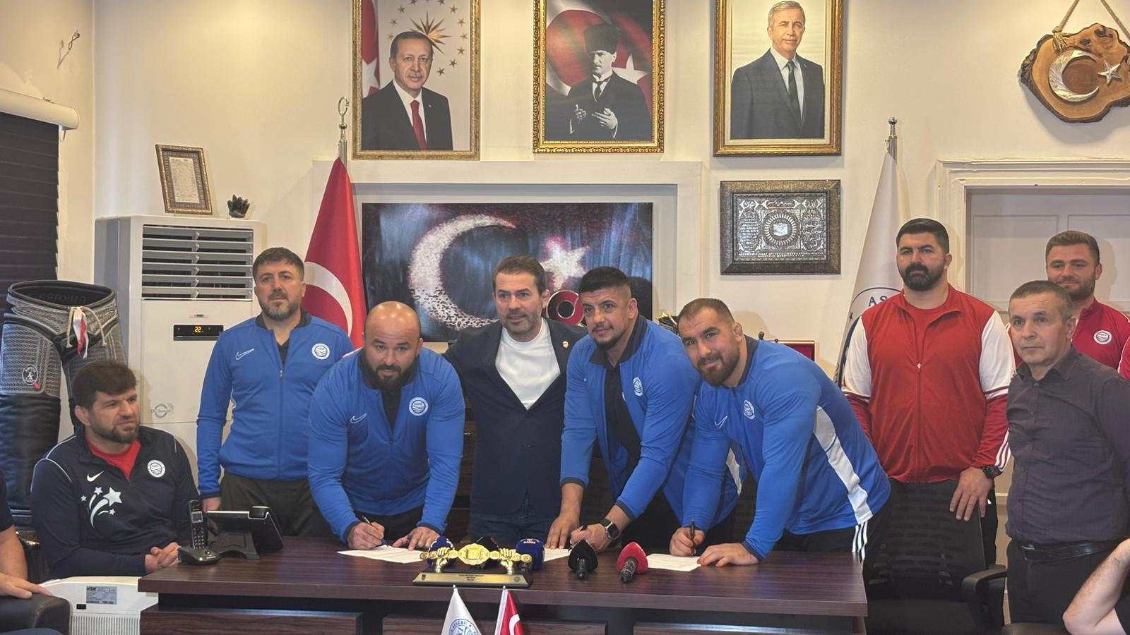 ASKİ Spor, Kırkpınar Başpehlivanlarını Kadrosuna Kattı