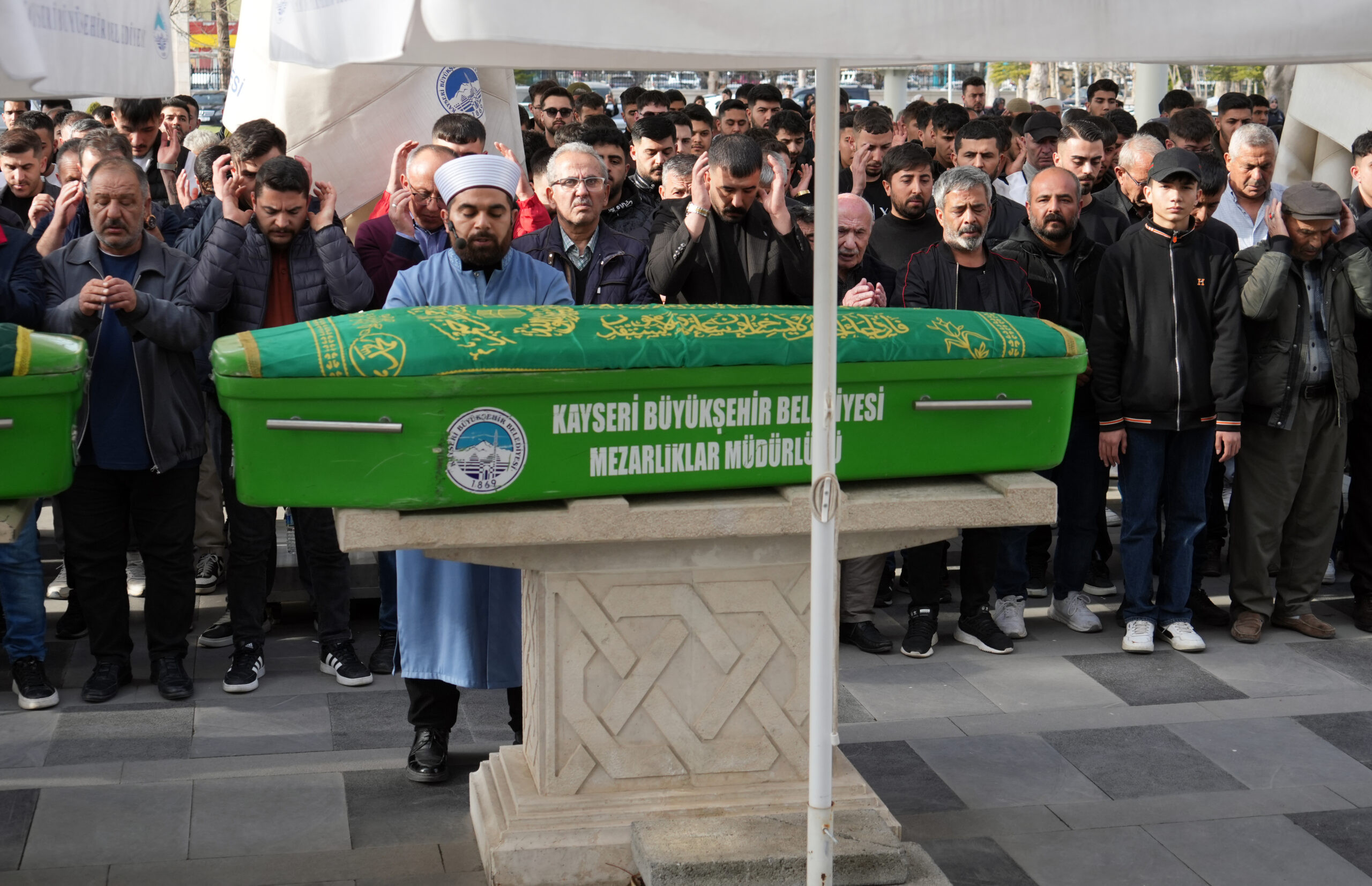 Kayseri'deki Silahlı Saldırıda Hayatını Kaybeden Emirhan Arslan Defnedildi