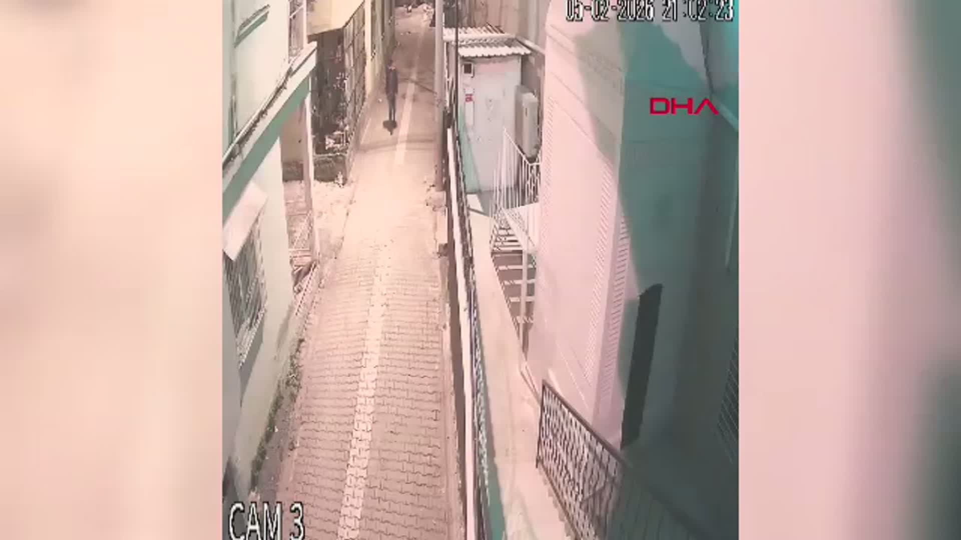 Adana'da Hırsızlık Şüphelisi: 'Ne Yaptığımı Hatırlamıyorum'