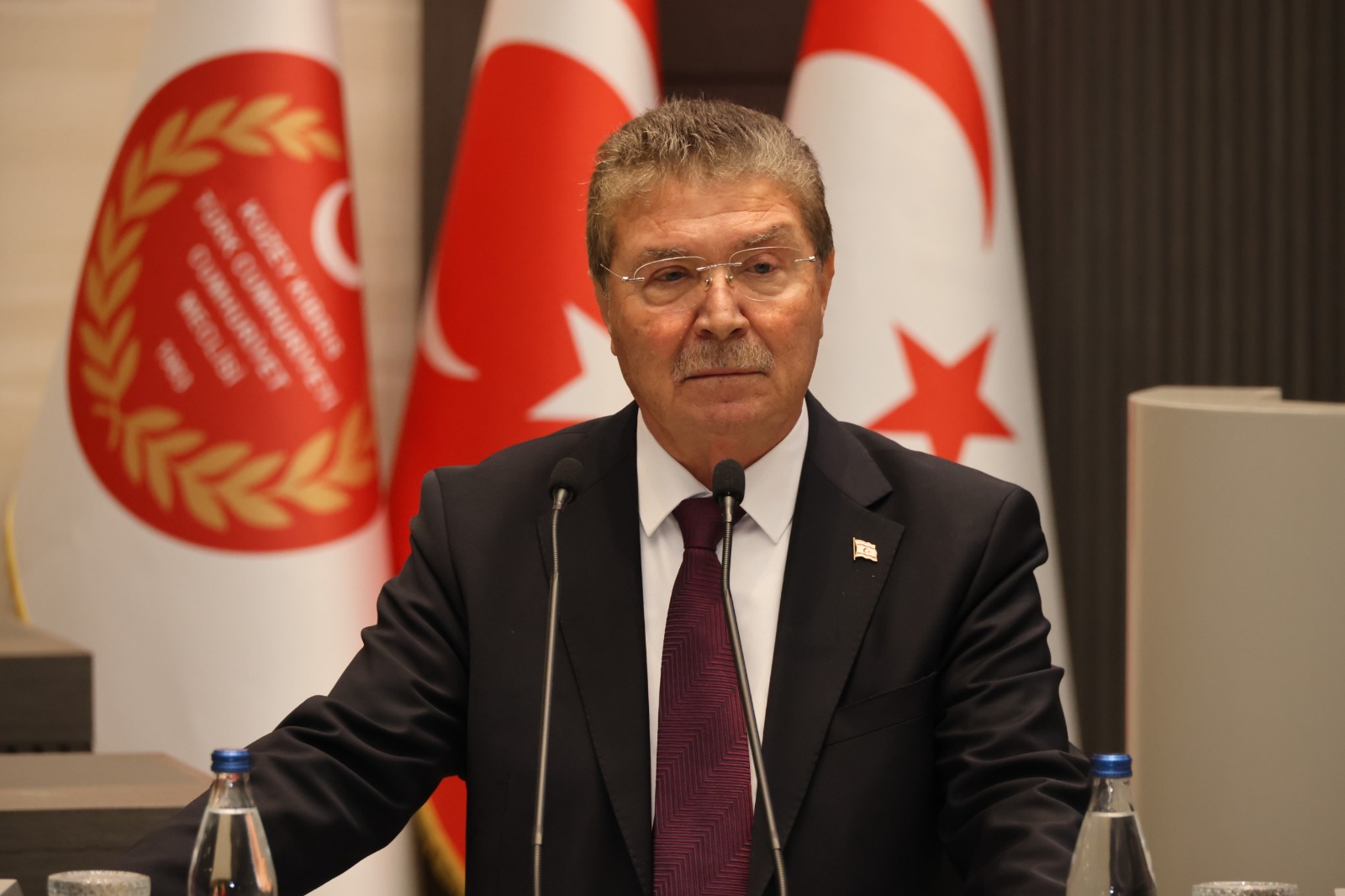 KKTC Başbakanı Ünal Üstel'den Sert Açıklama: EOKA'nın Yüceltilmesi Kıbrıs Türk Halkına Yapılan Zulmü Yok Saymaktır