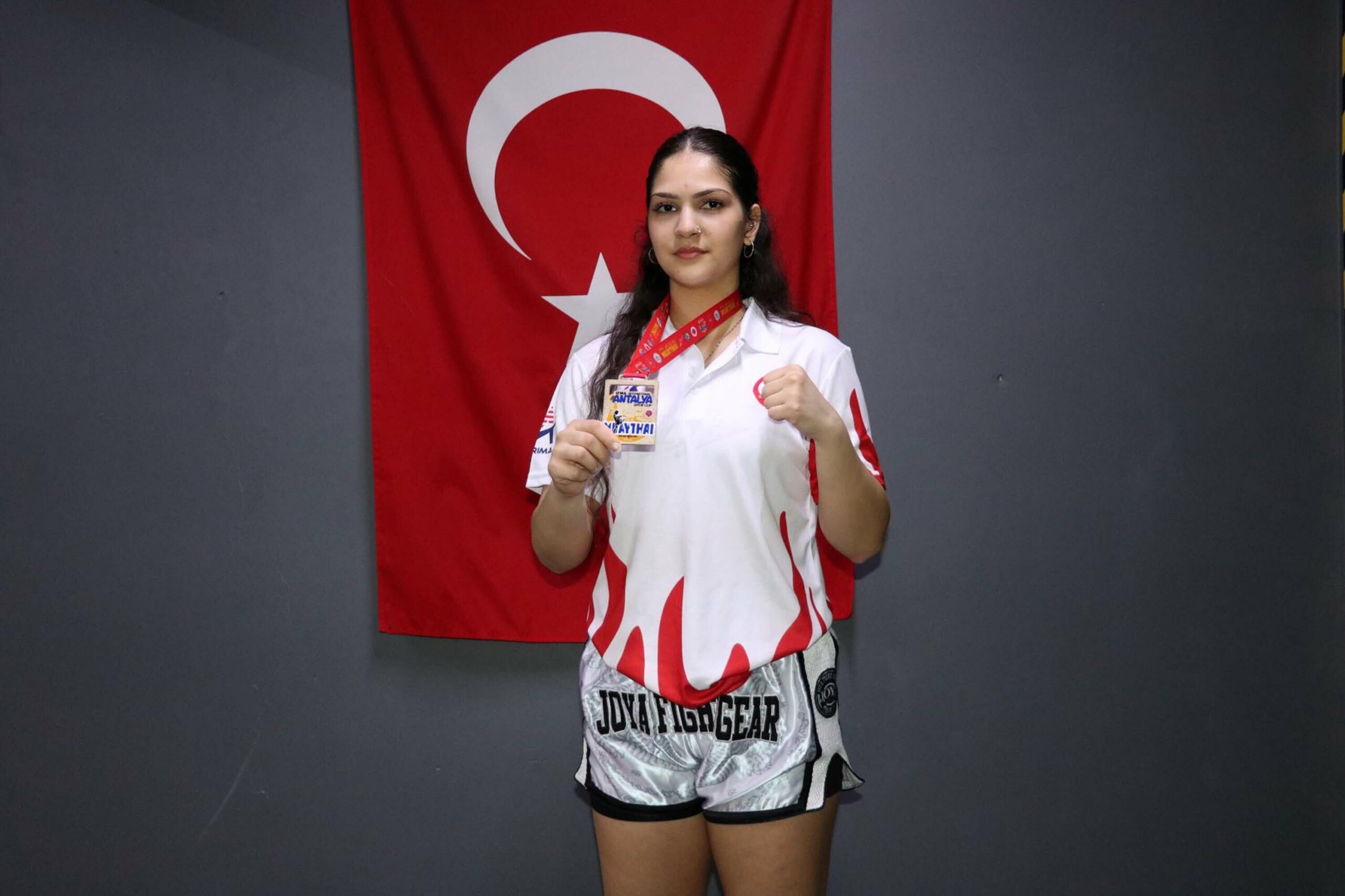 Avrupa Şampiyonu Beste Yılmaz’ın Hedefi Dünya Şampiyonluğu
