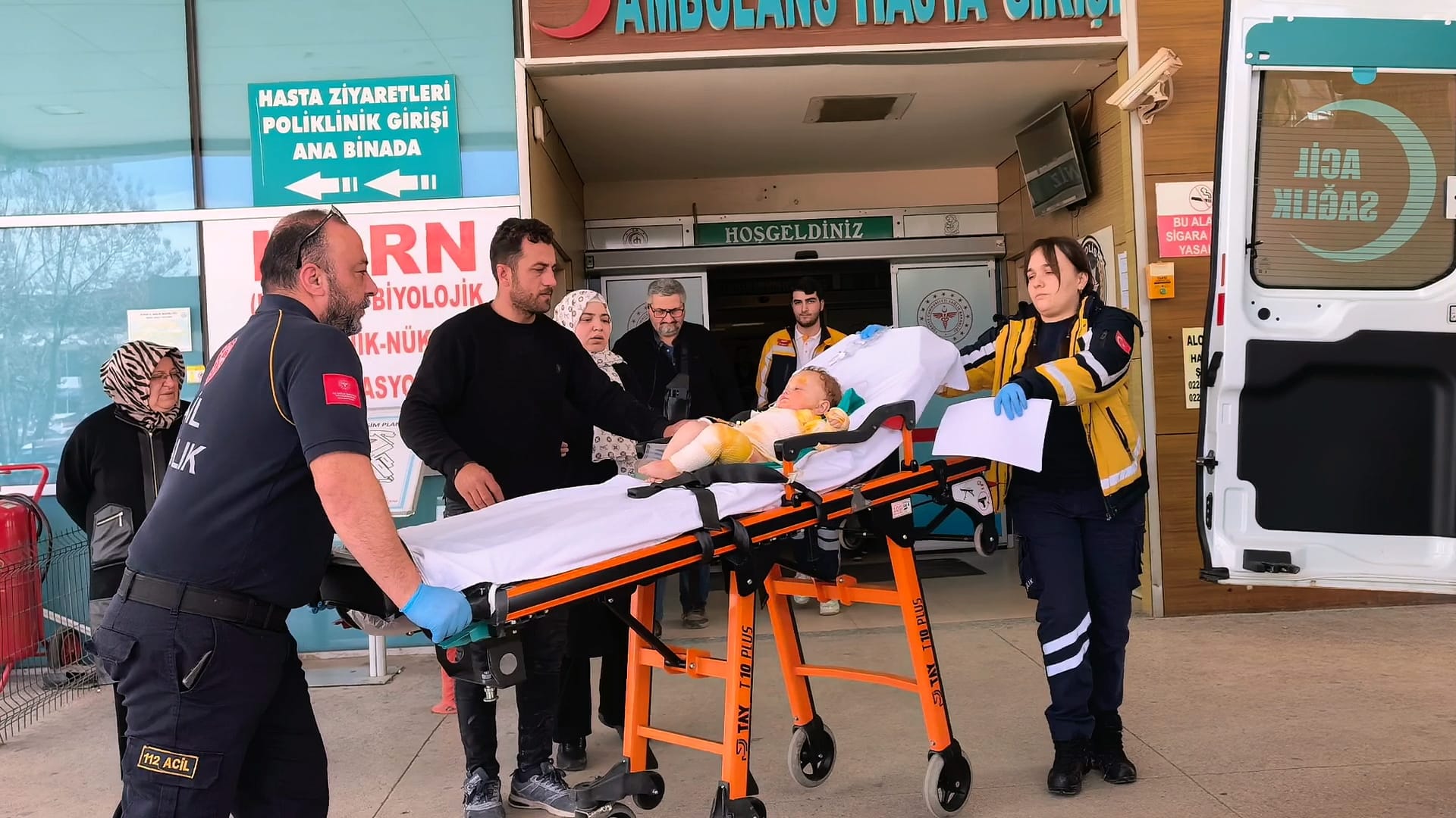 İnegöl'de Kahvaltı Sırada Facia: 9 Aylık Bebek Kaynar Su ile Yandı