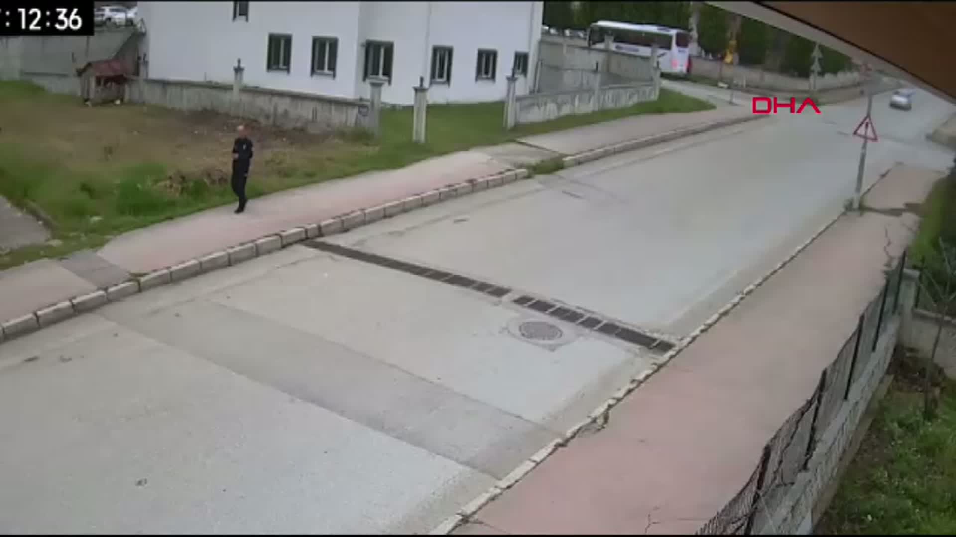 Samsun’da Otomobil Çarpışması Anı Güvenlik Kamerasında