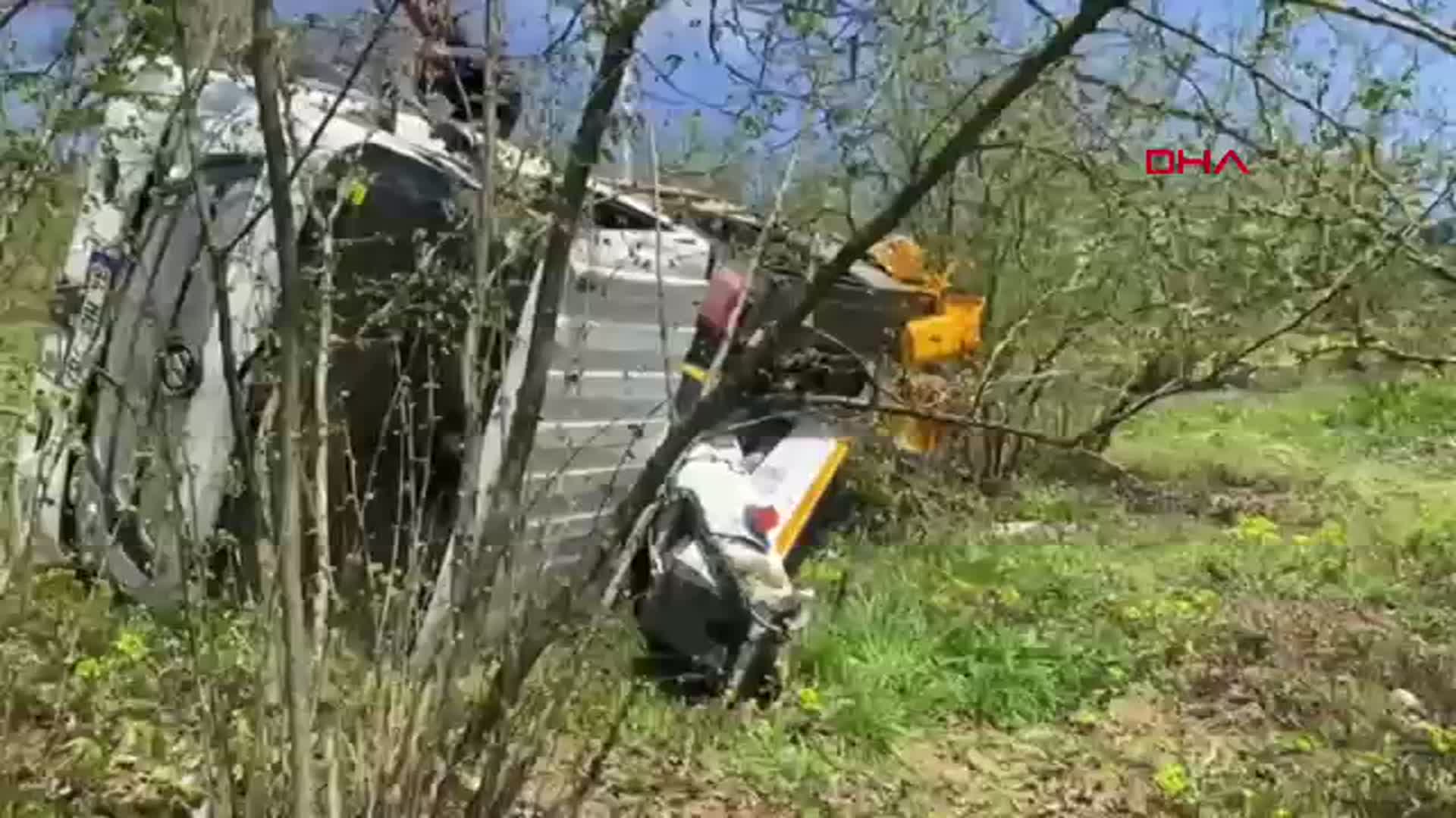 Düzce'de Kalp Krizi Geçiren Şoför Fındık Bahçesine Devrildi