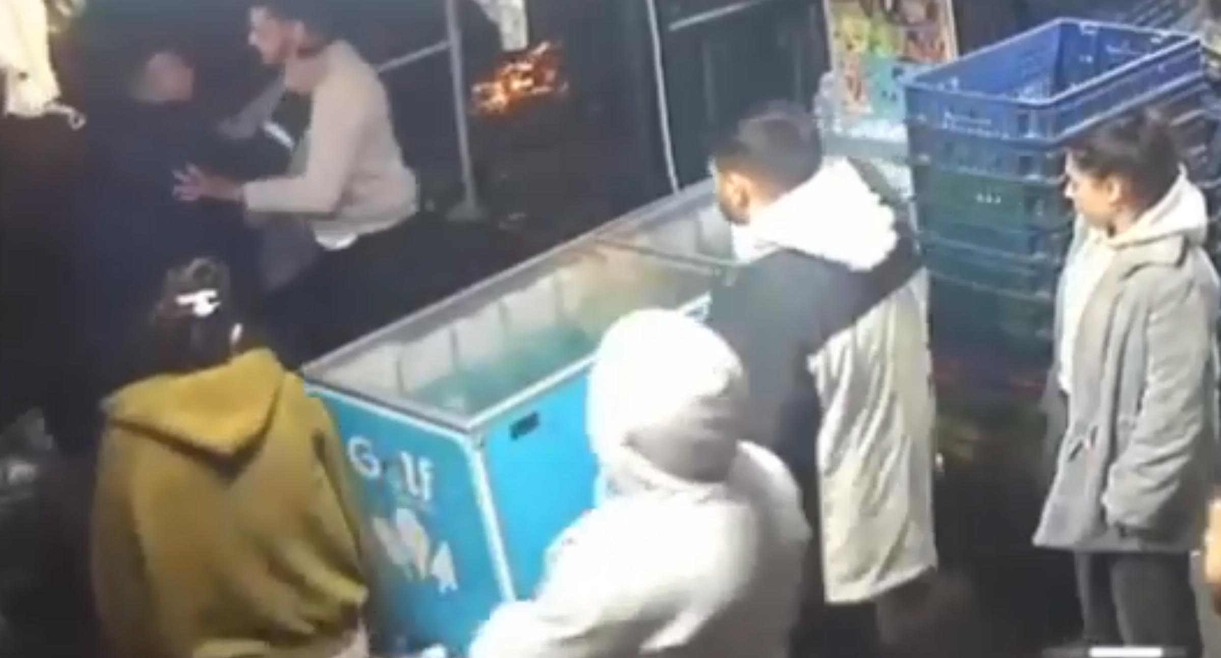 Tekirdağ'da Bakkal Dükkanında Bıçaklı Kavga: 1 Ölü