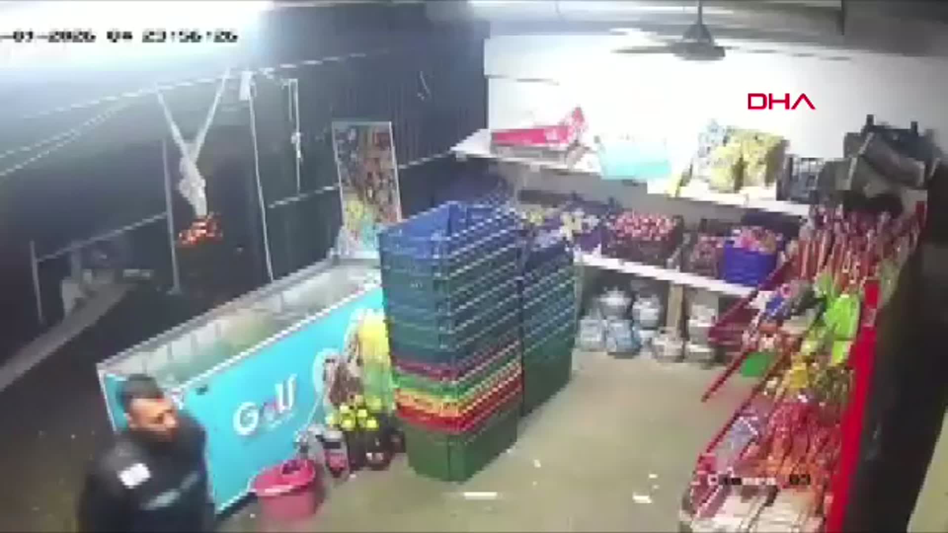 Tekirdağ'da Bakkal Dükkanında Bıçaklı Kavga: 1 Kişi Hayatını Kaybetti
