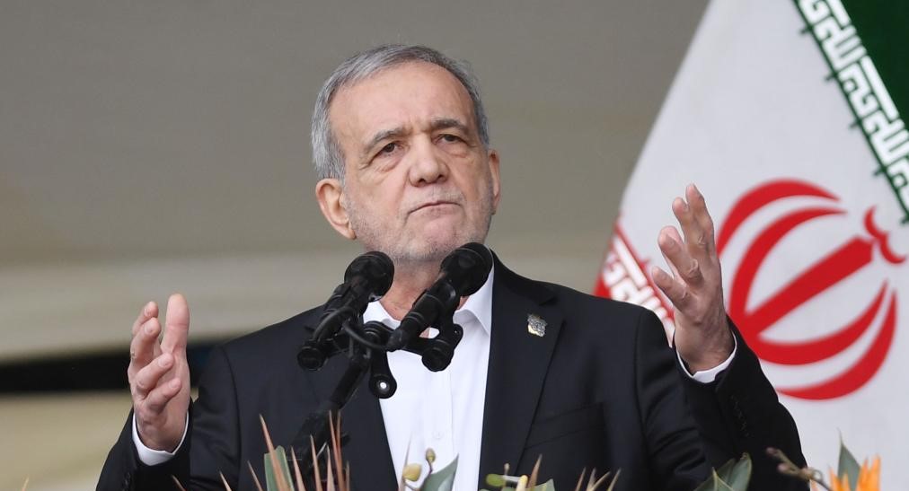 Pezeşkiyan: Sağlık Kuruluşlarına Harekete Geçme Çağrısı
