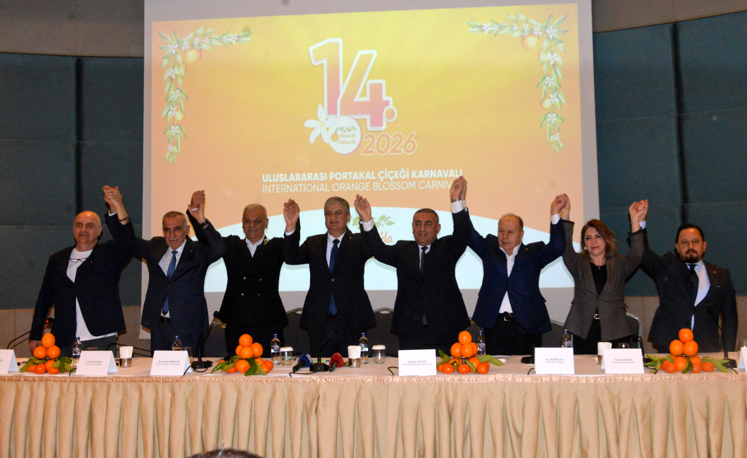 Uluslararası Portakal Çiçeği Karnavalı'nın Stantları 8 Nisan'a Kadar Ziyaretçilerini Ağırlayacak
