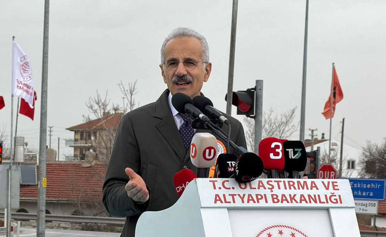 Bakan Uraloğlu: Eser Üretiyoruz, Vaatte Kalmıyoruz