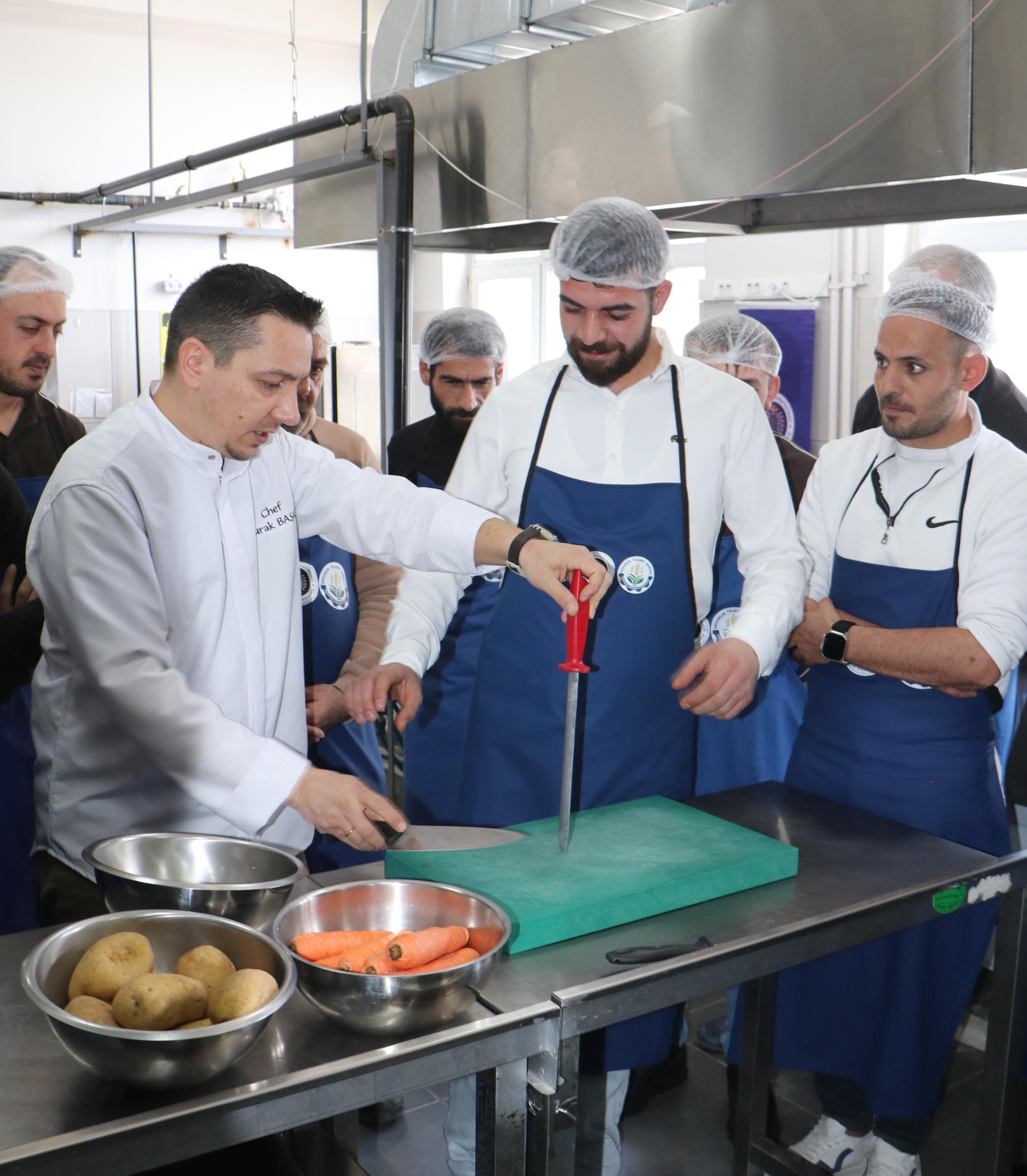 Erzurum'da Hükümlüler Aşçılık Eğitimi ile Yeni Bir Hayata Adım Atıyor