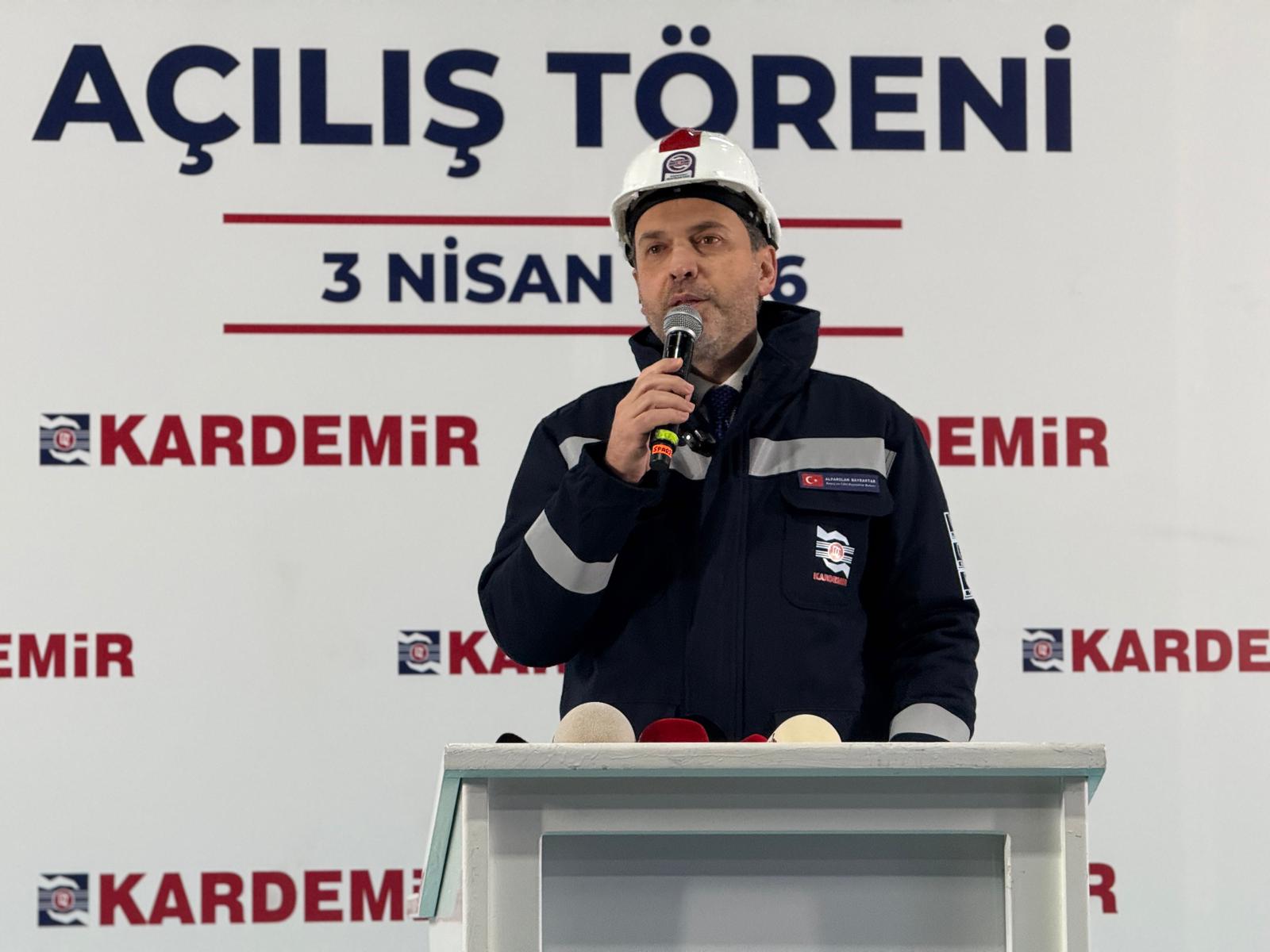 Bakan Bayraktar'dan Çarpıcı Açıklama: 3 Nisan'ı 'Türkiye Sanayi Günü' İlan Etmeyi Hedefliyoruz