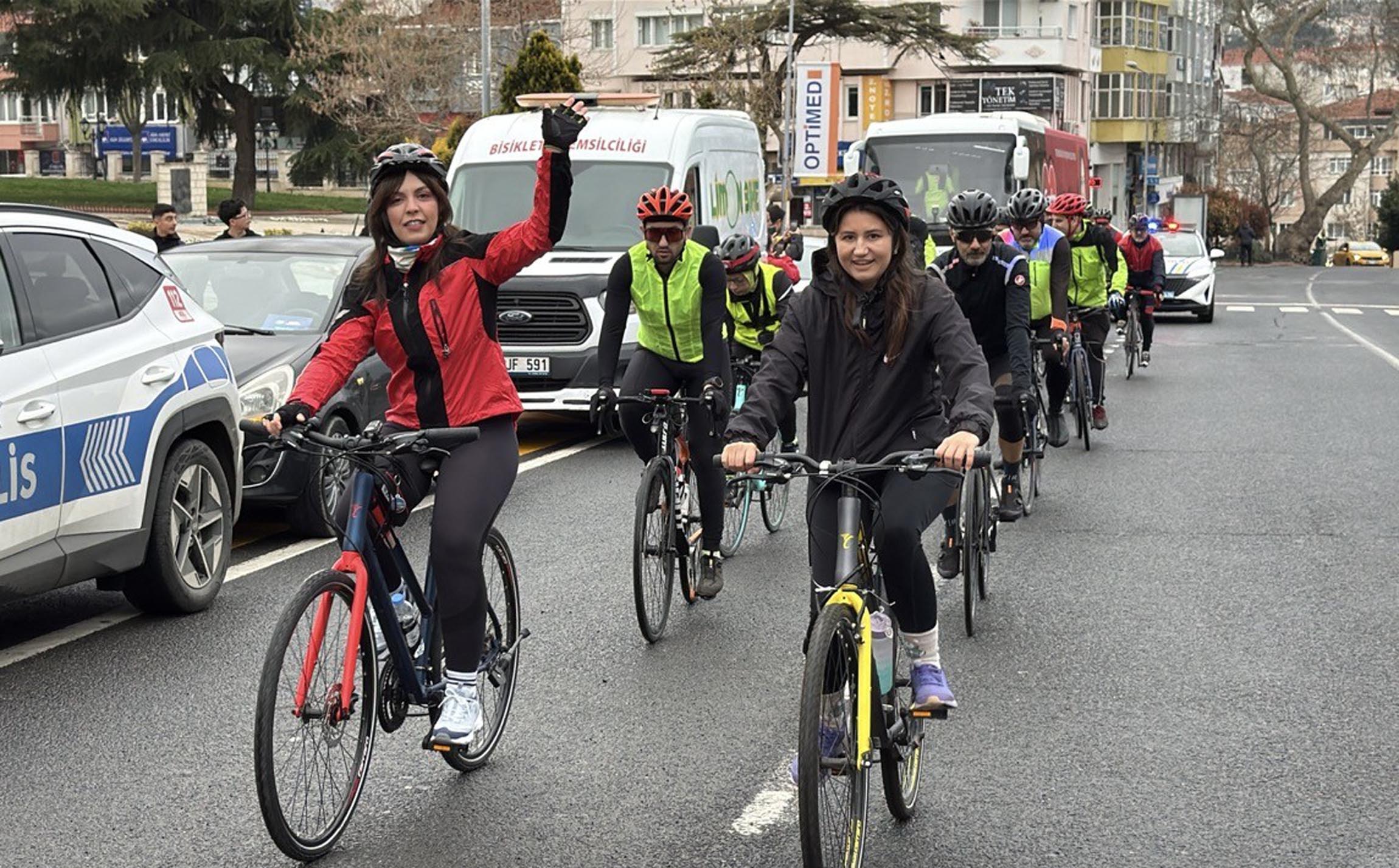 Tekirdağlı Bisikletçiler, Şehitler İçin Çanakkale'ye Pedal Çeviriyor